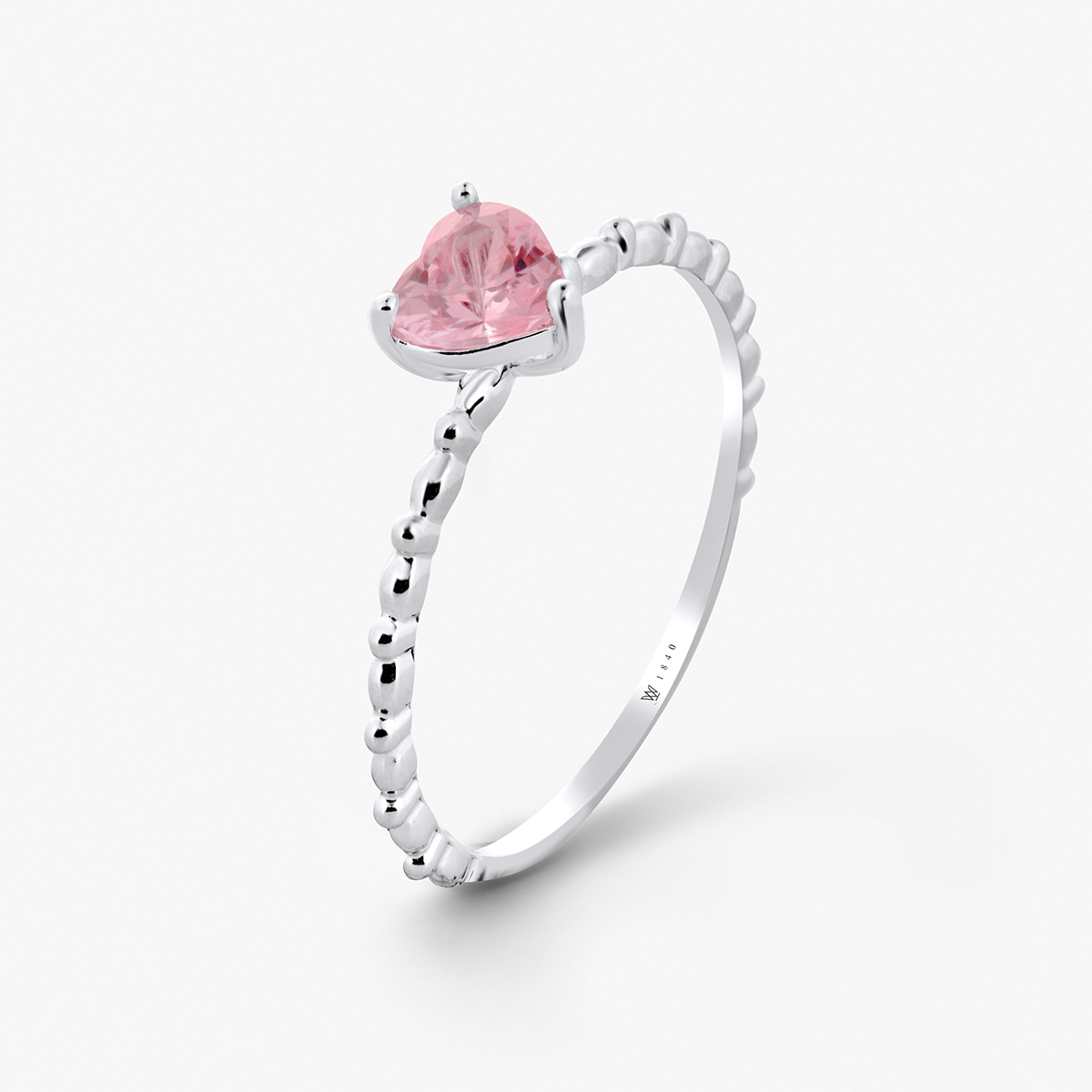 W.KRUK Pierścionek srebrny z sercem