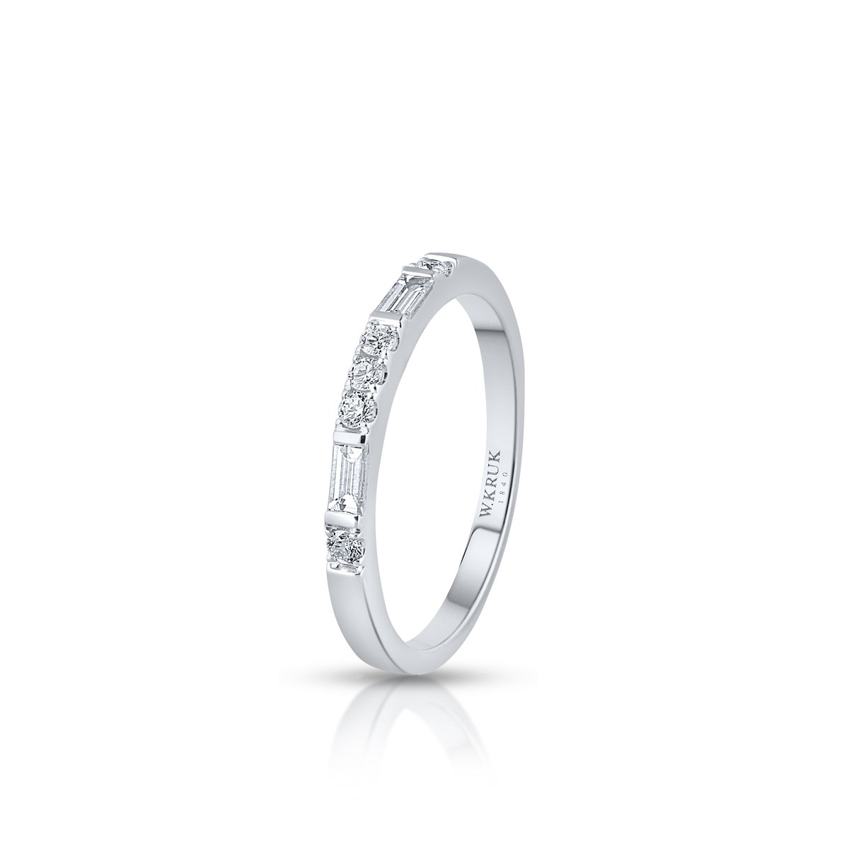 W.KRUK Pierścionek białe złoto z diamentami