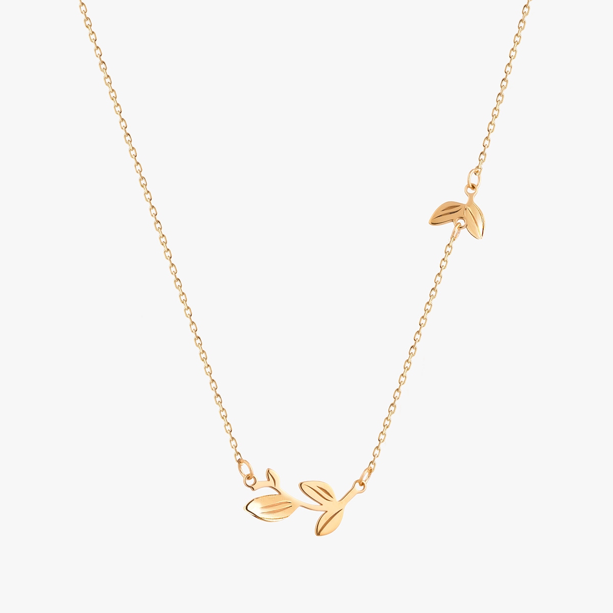 W.KRUK Naszyjnik srebrny pozłacany z motywem roślinnym