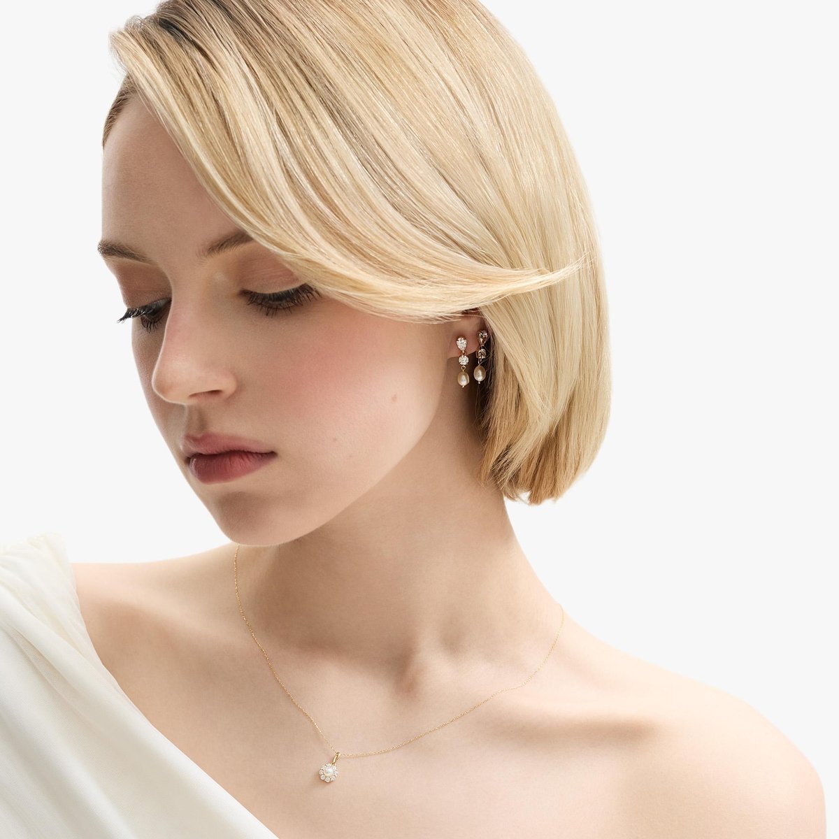 W.KRUK Kolczyki złote z perłą Ceremonials