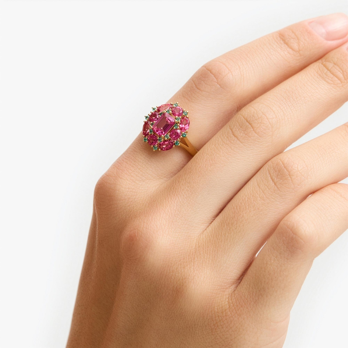 W.KRUK Pierścionek srebrny z różowymi topazami