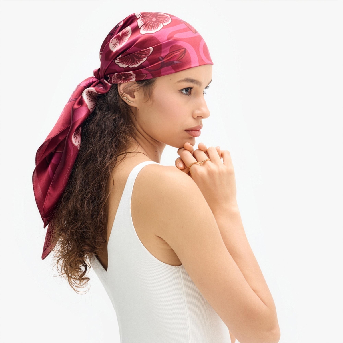 W.KRUK Chusta jedwabna Kwiaty Nocy Bratki