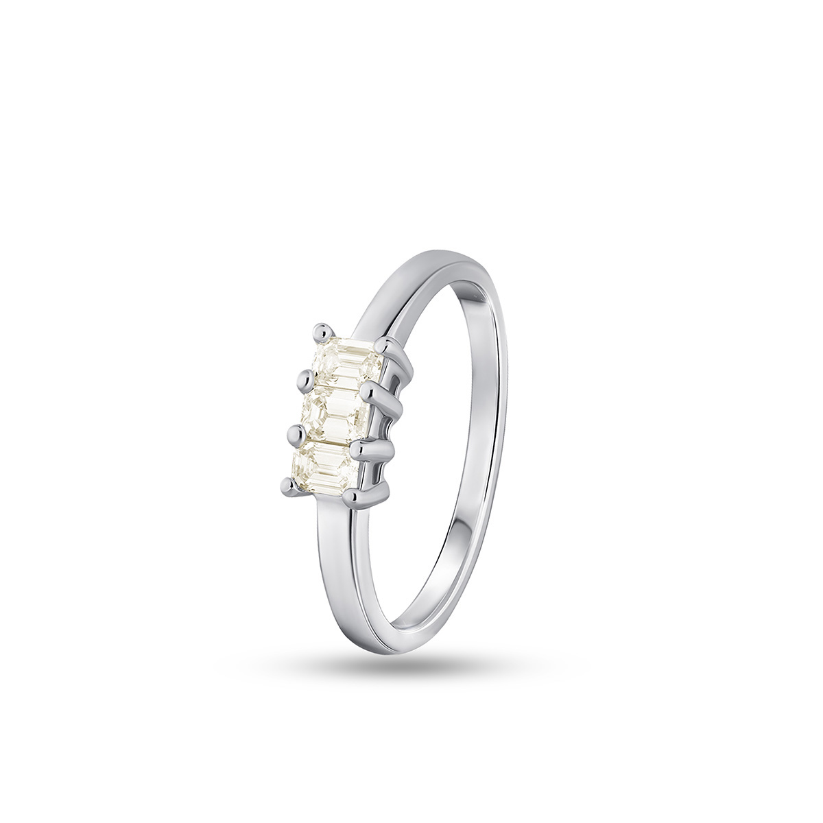 W.KRUK - Pierścionek białe złoto z diamentami