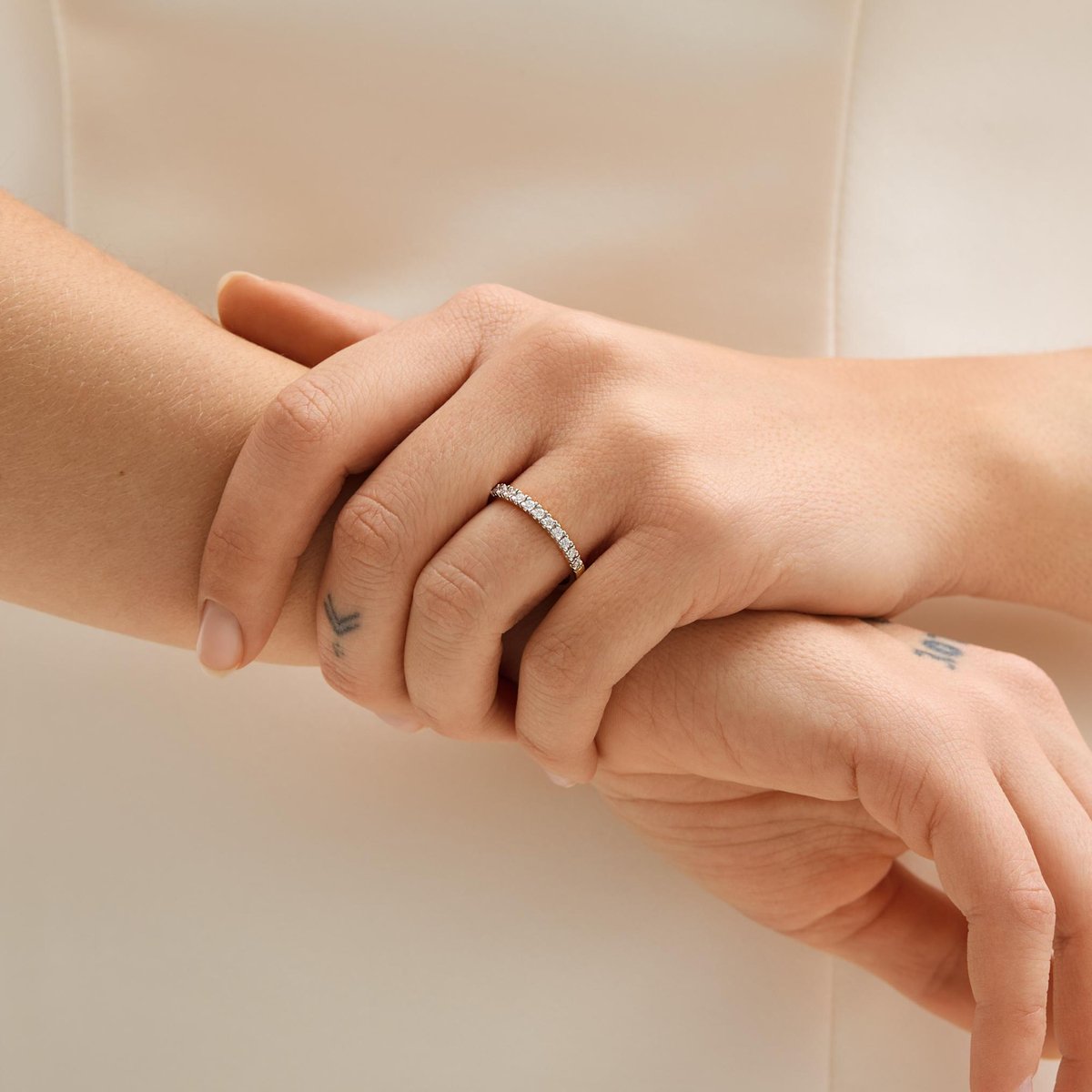 W.KRUK Pierścionek złoty z diamentami