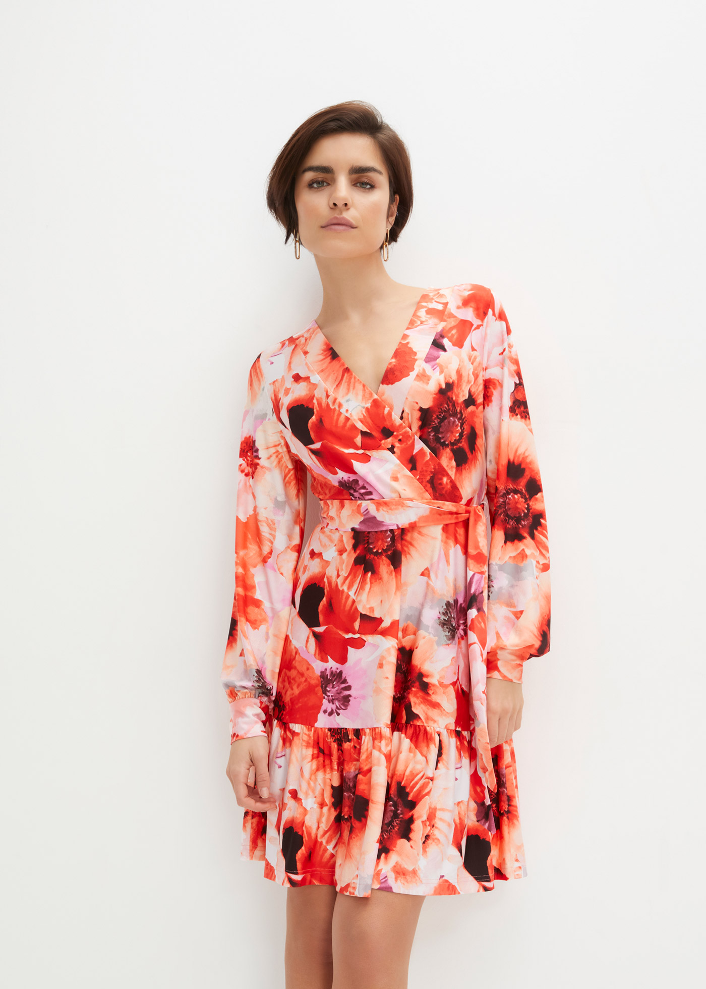 Sukienka z dżerseju z falbaną