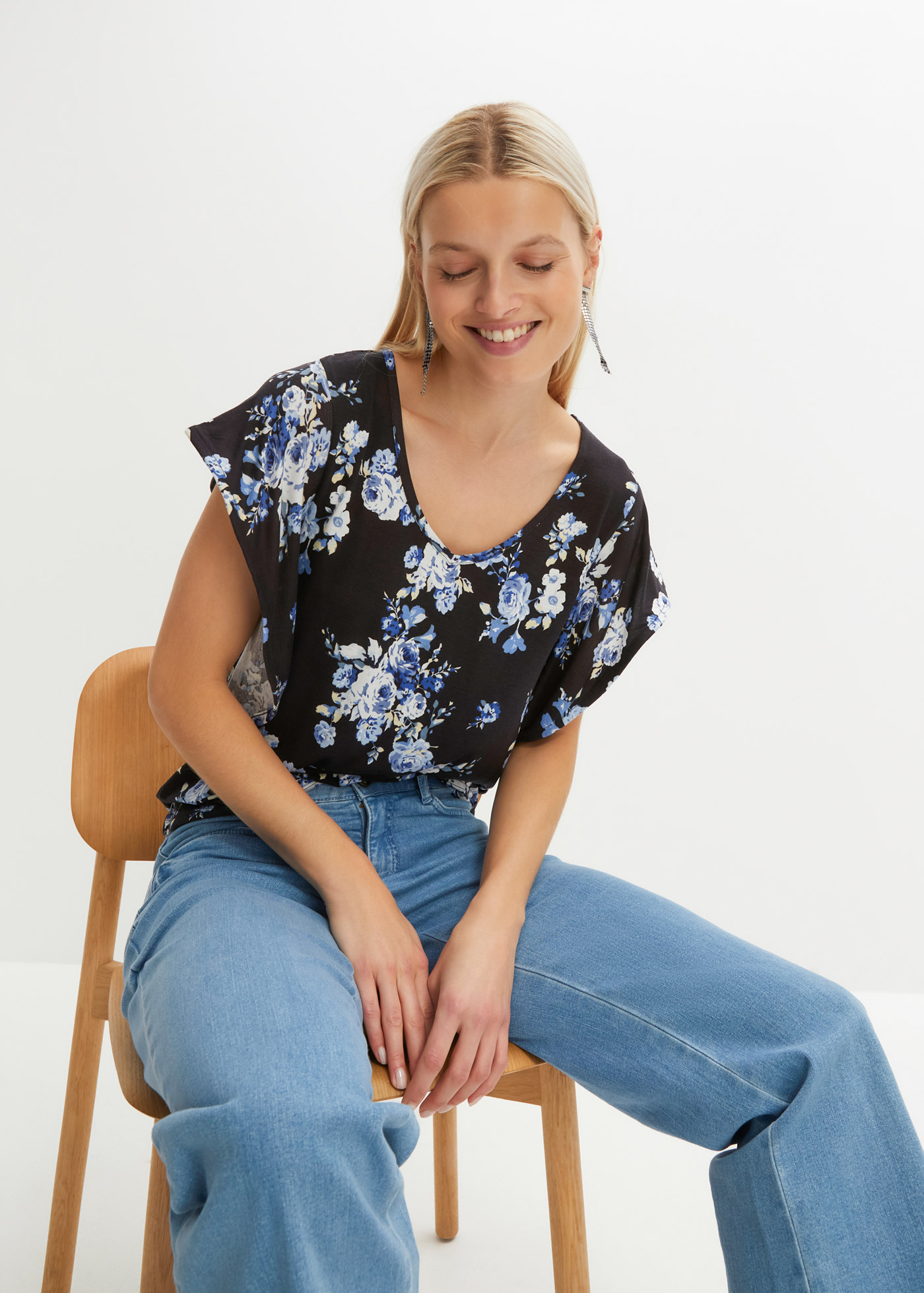 Shirt z rękawami z falbanami