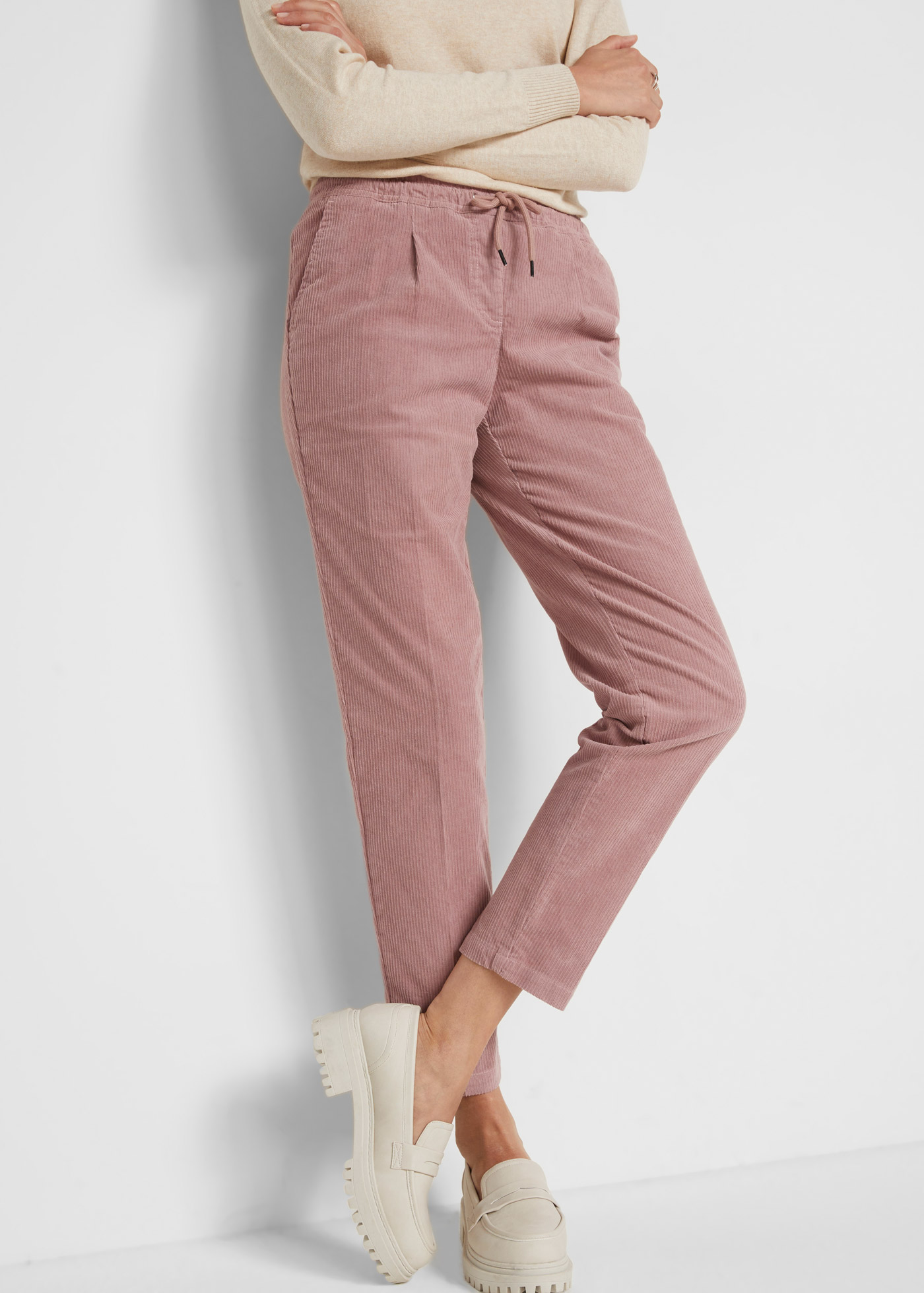 Spodnie sztruksowe jogger