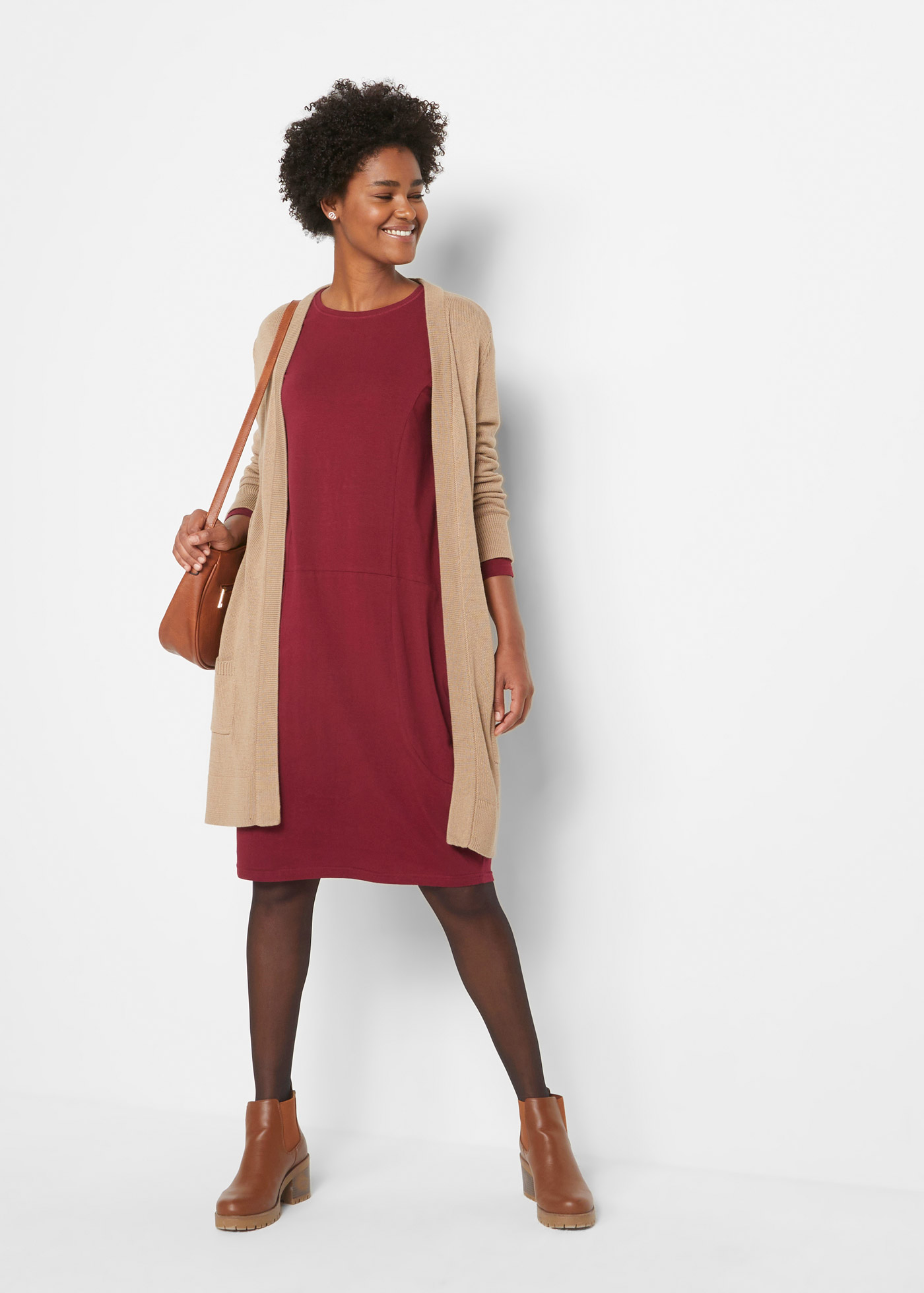 Sukienka z dżerseju o linii litery O