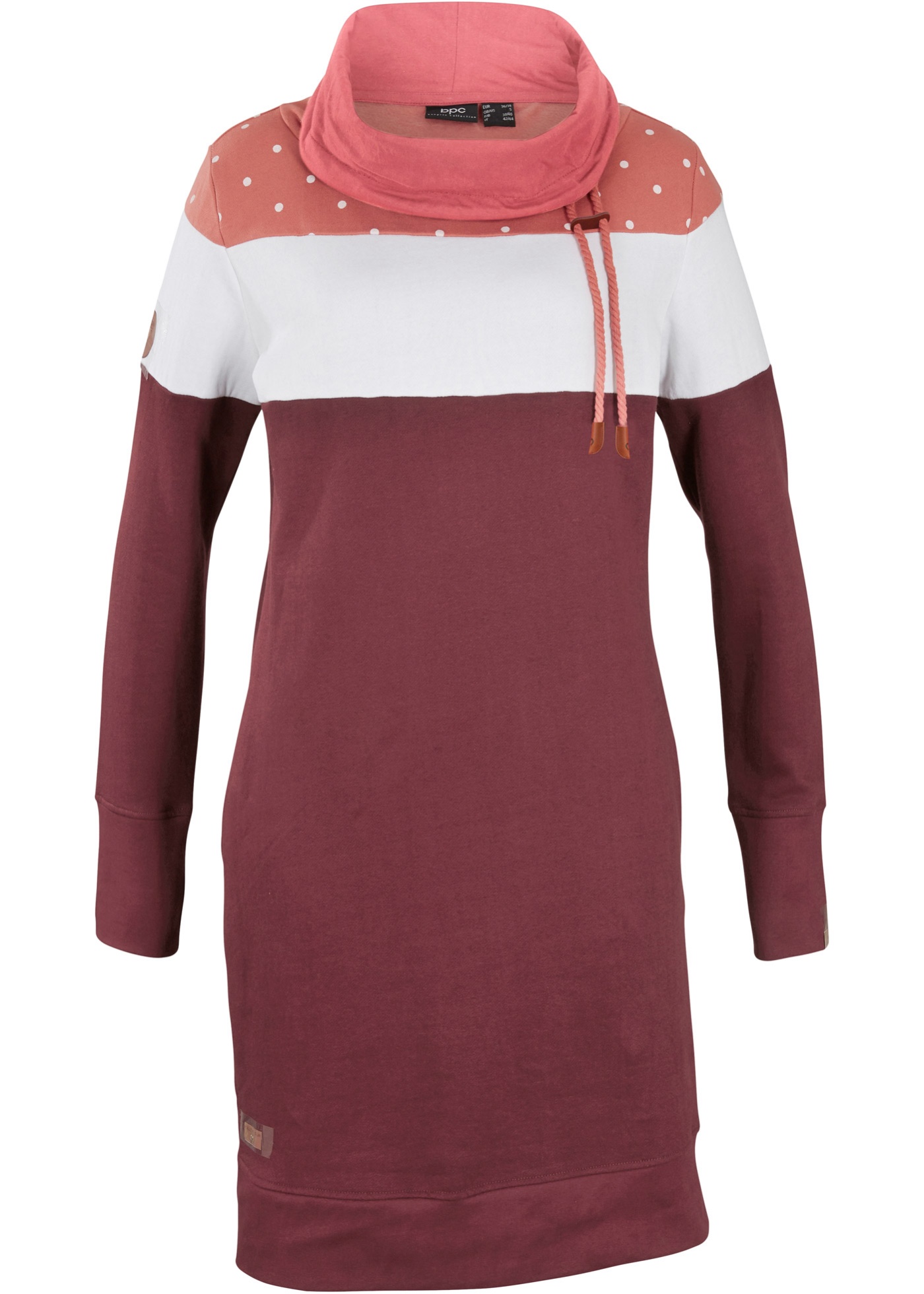 Sukienka dresowa z dużym kołnierzem