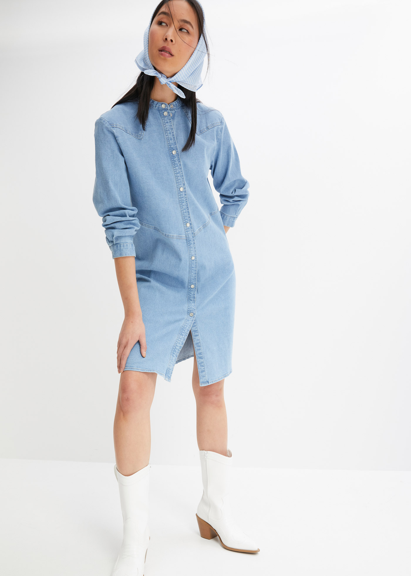 Sukienka dżinsowa z plisą guzikową