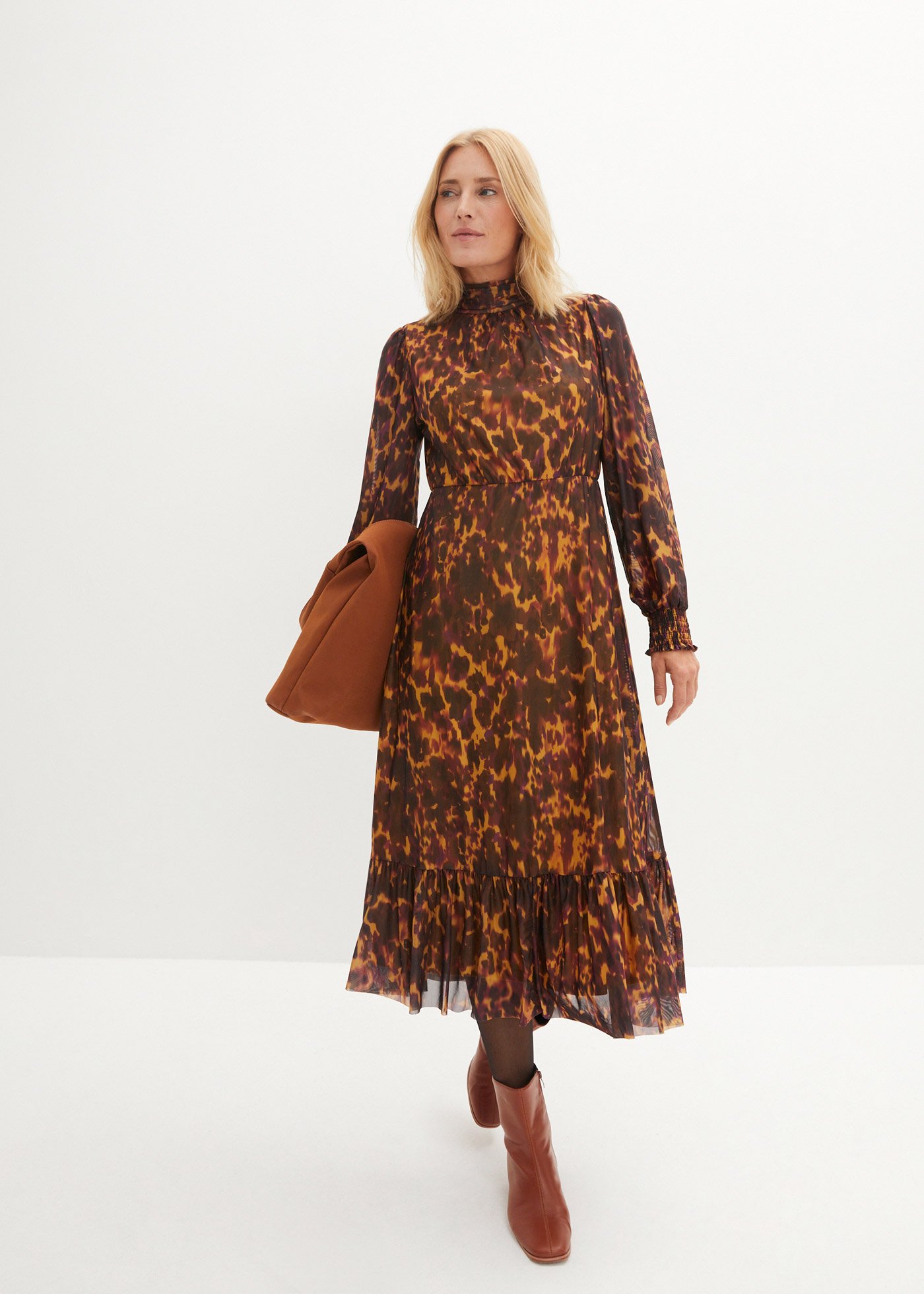 Sukienka z siatkowego materiału i shirtowej dzianiny