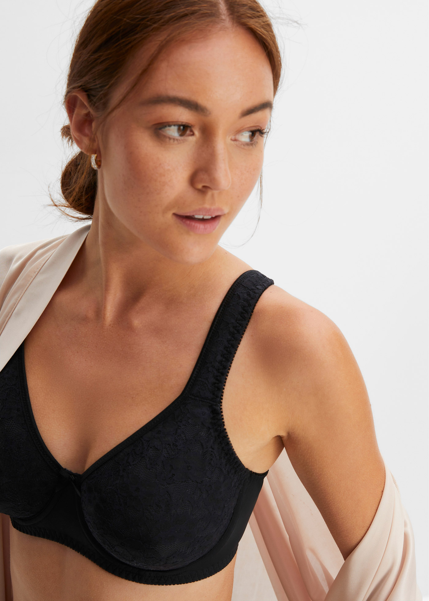 Biustonosz minimizer na fiszbinach z materiału z recyklingu