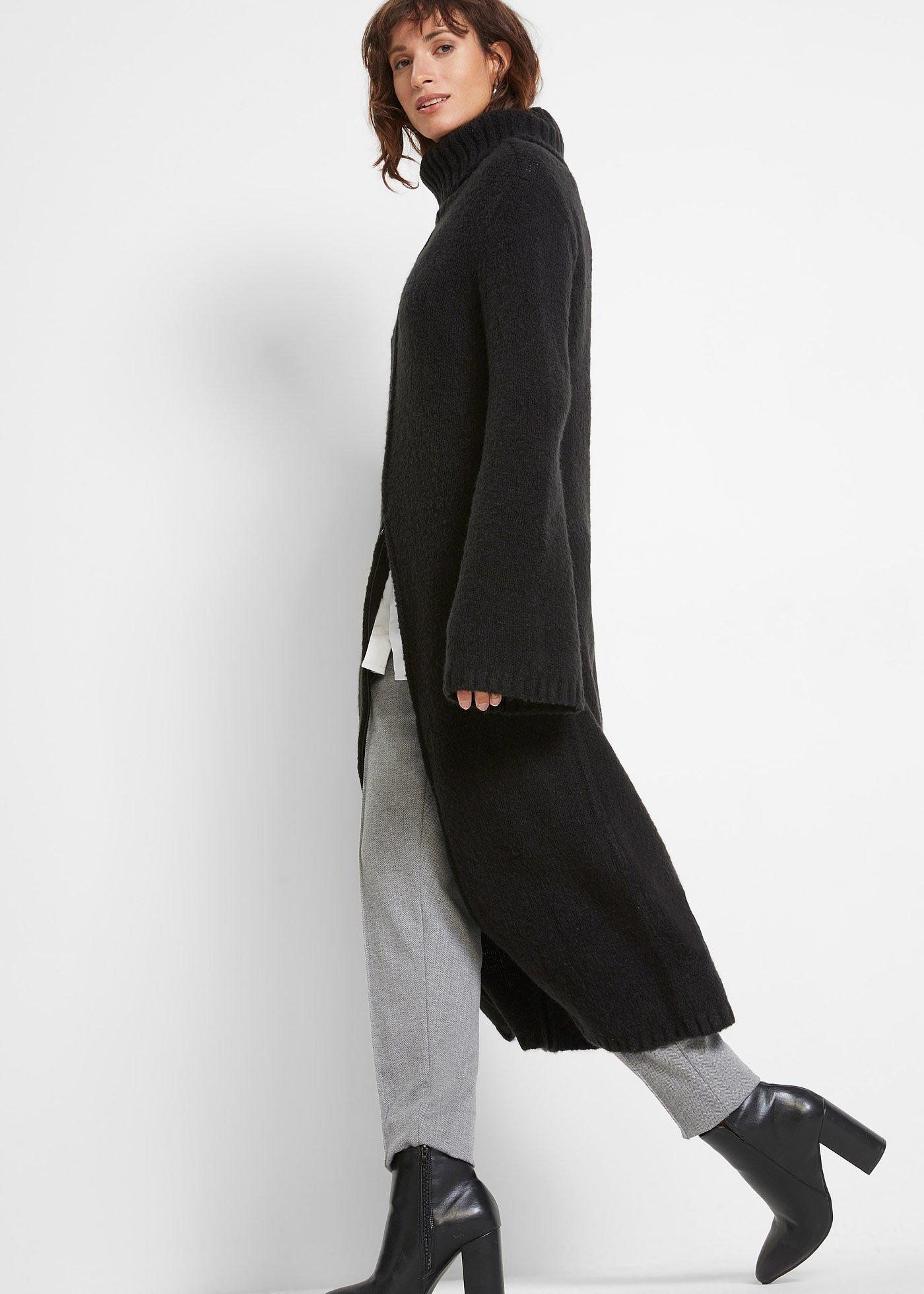 Długi sweter do noszenia na różne sposoby