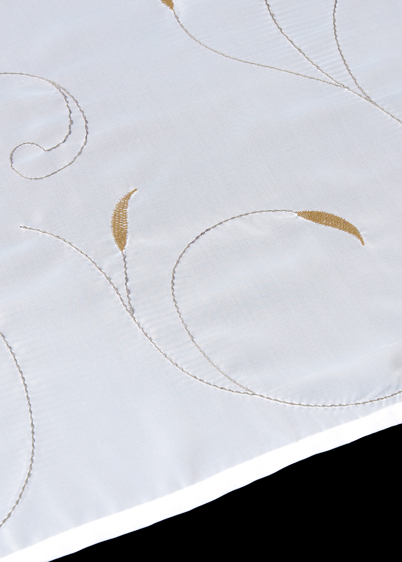 Firanka wiązana z haftem, z poliestru z recyklingu (1 szt.)