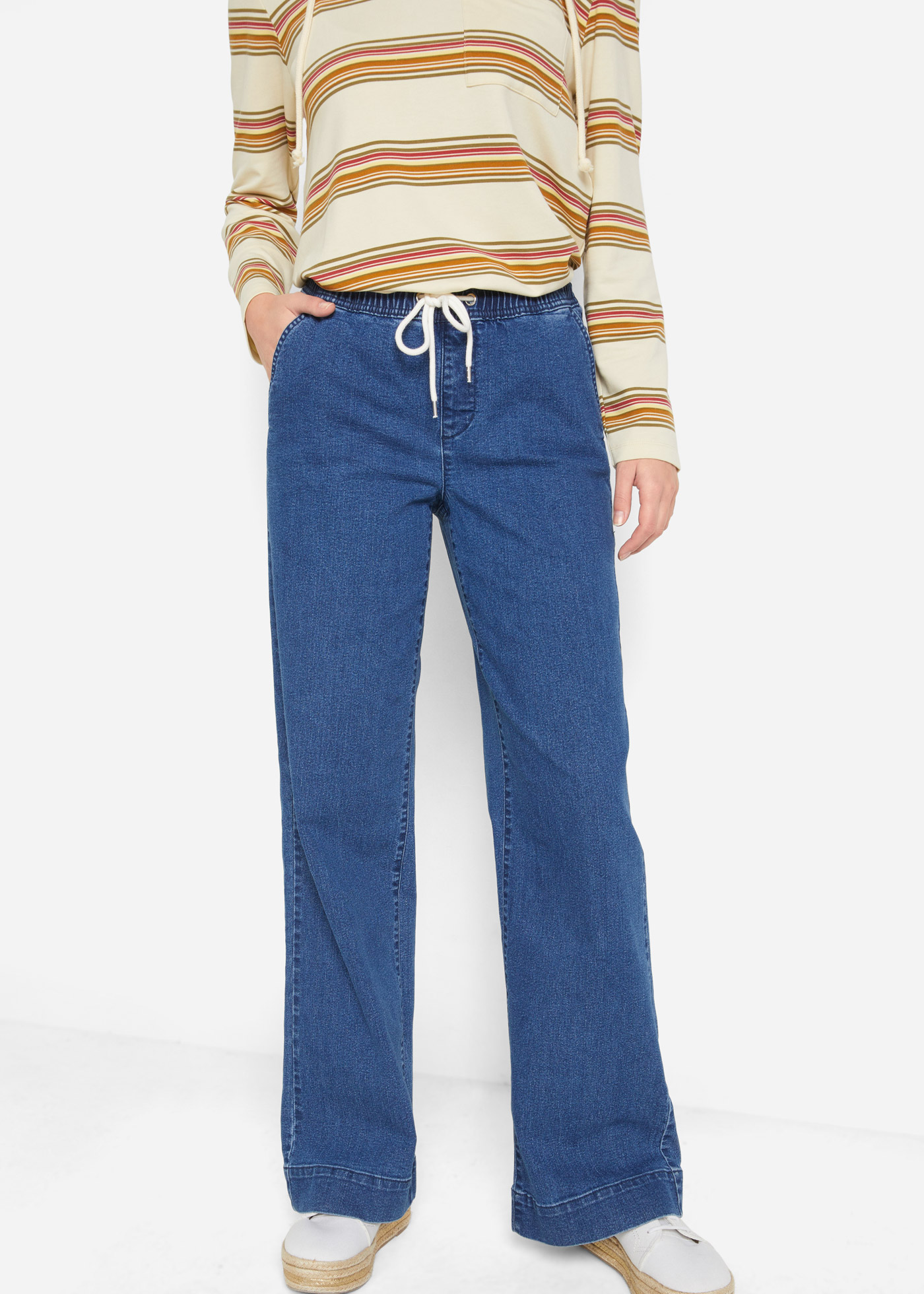 Dżinsy ze stretchem wide leg, mid waist