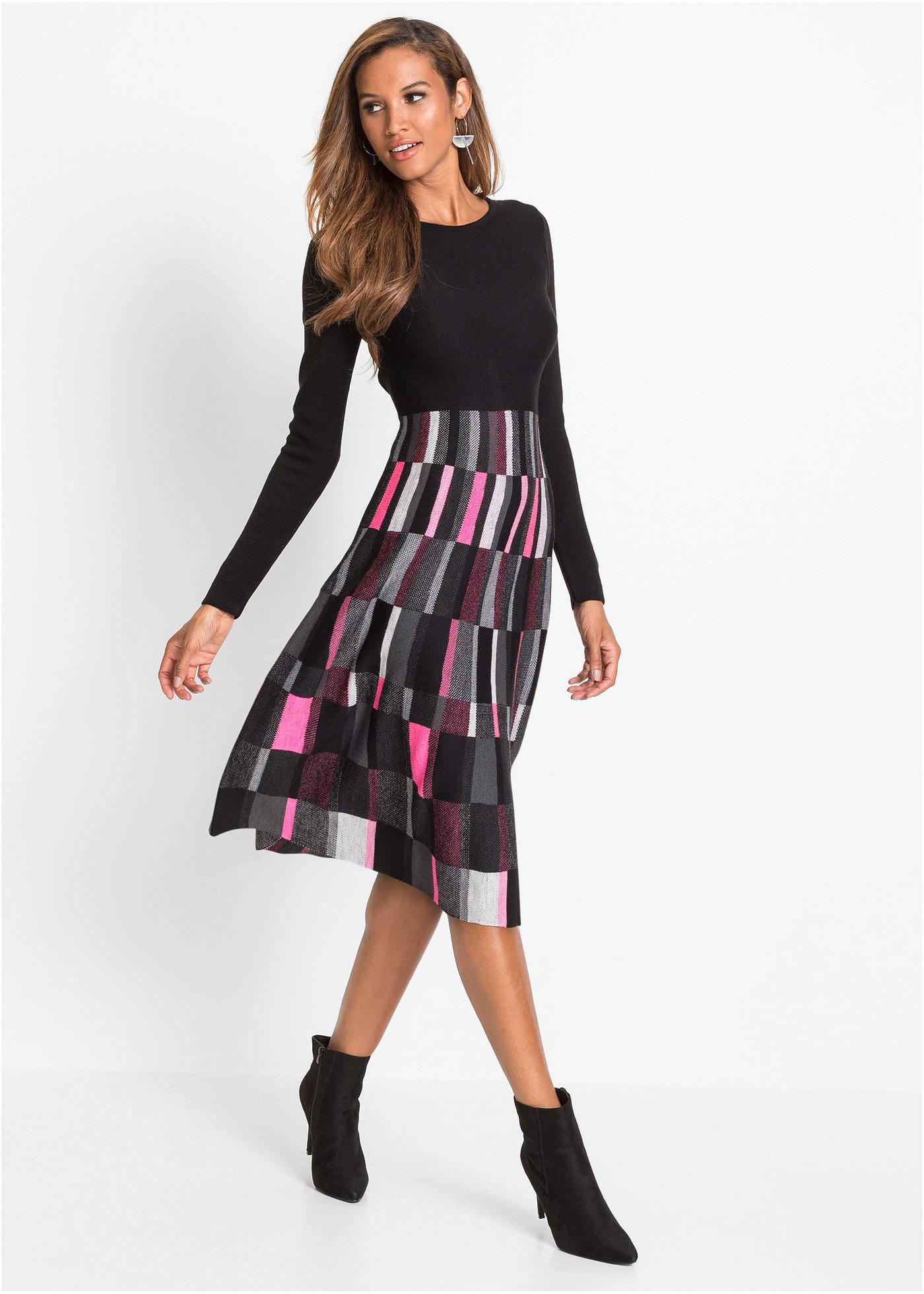 Rozkloszowana sukienka dzianinowa żakardowa