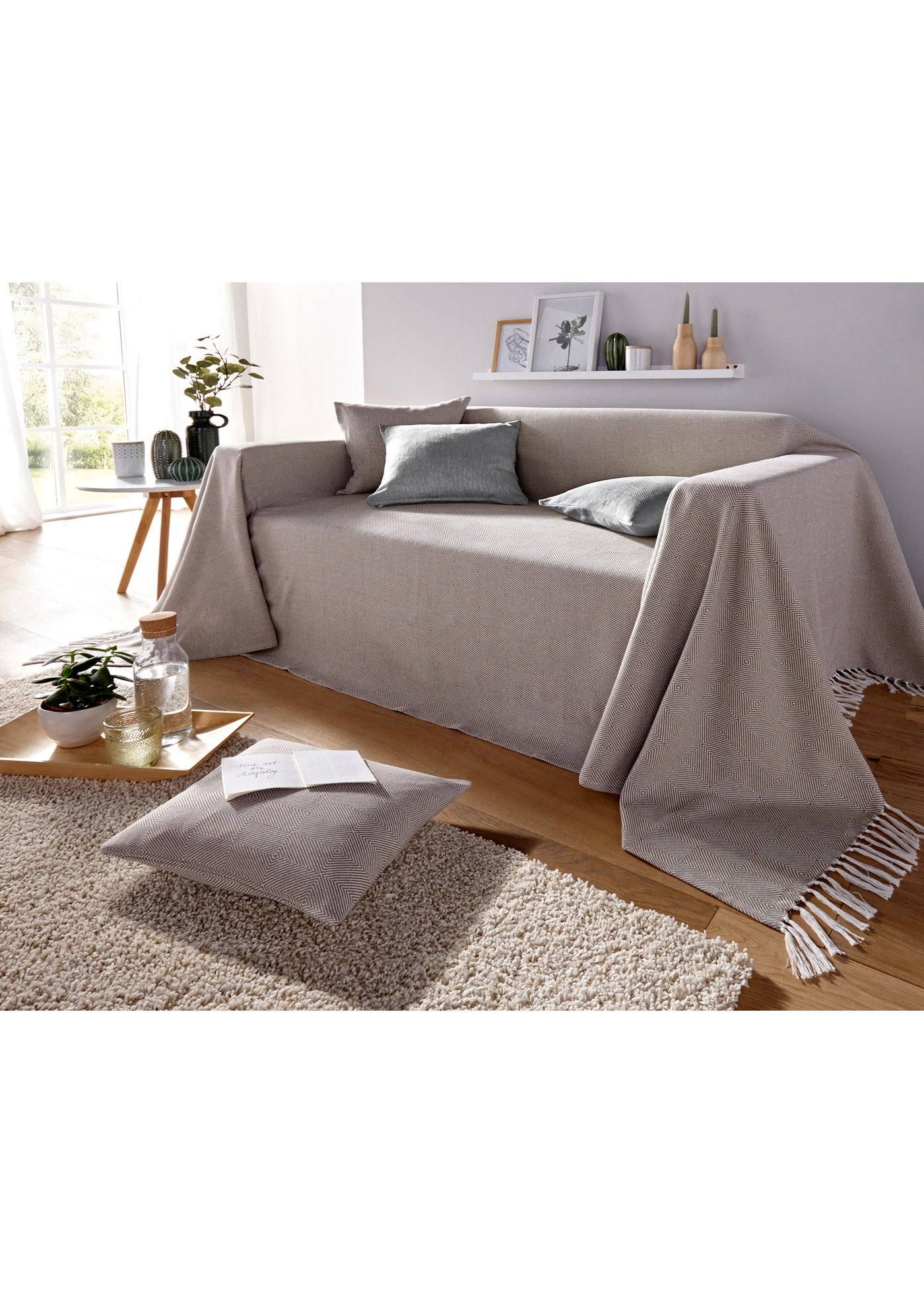 Narzuta z frędzlami