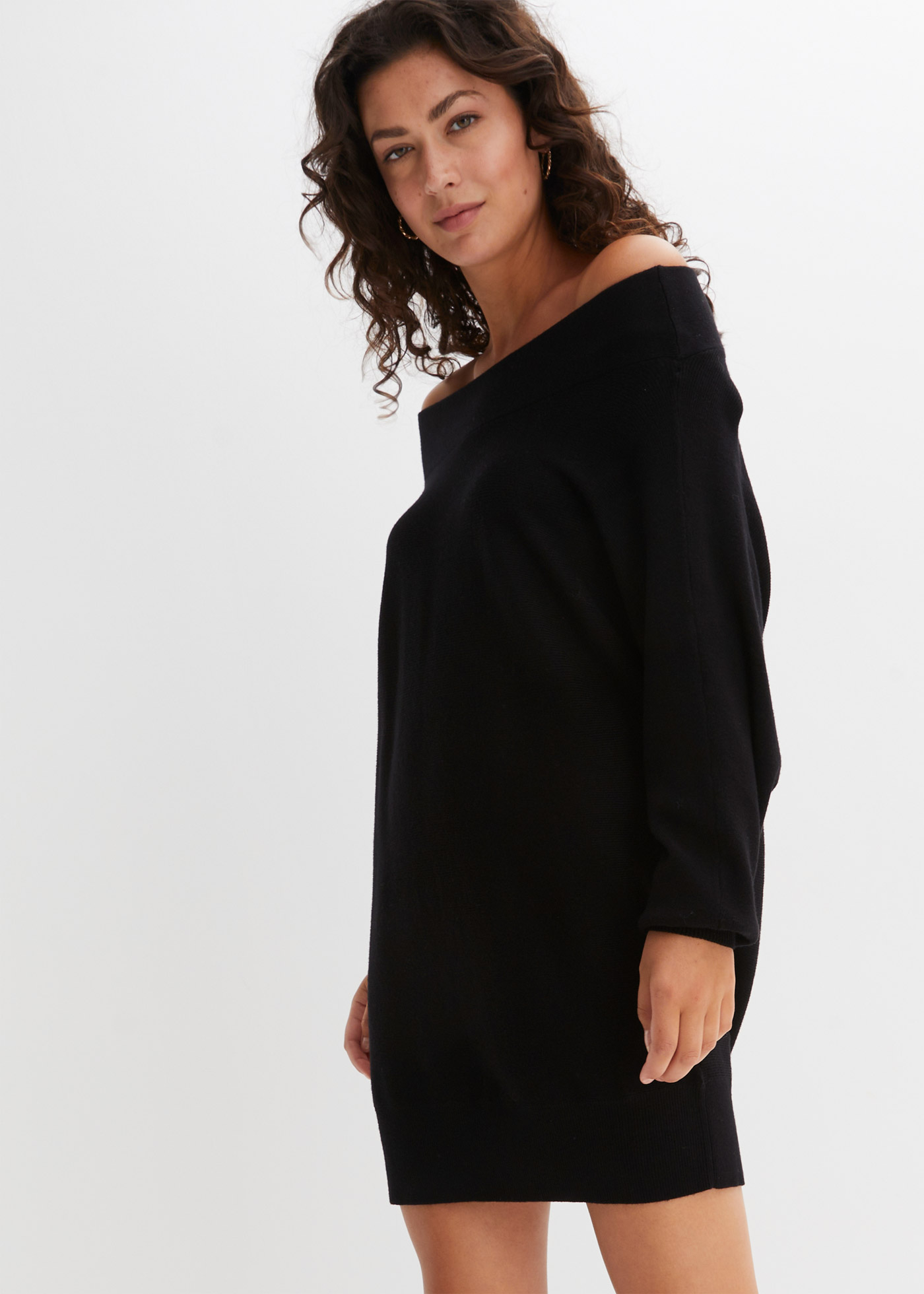 Sweter off-shoulder