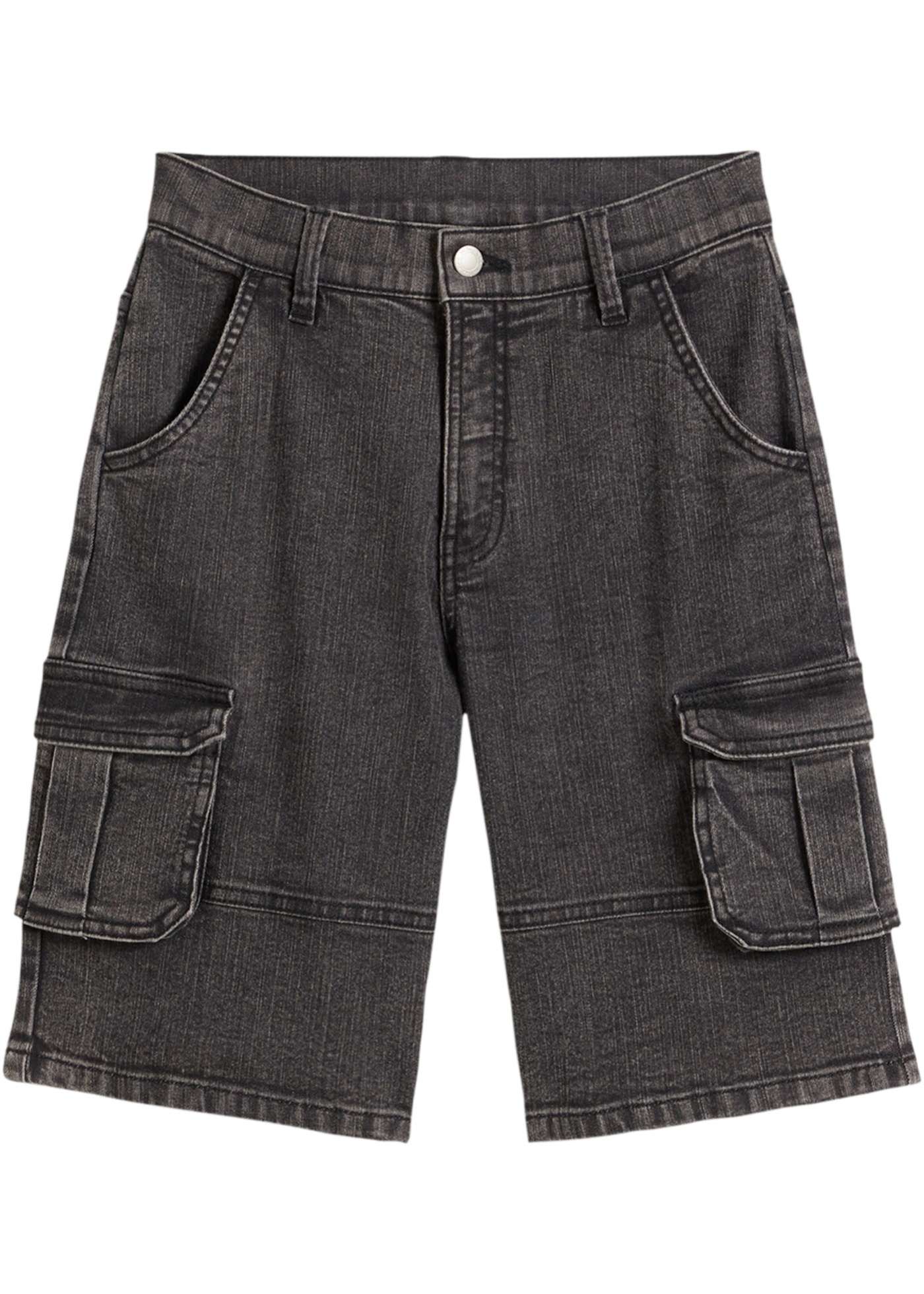 Dżinsowe bermudy bojówki o kroju loose fit, z regulowanym paskiem