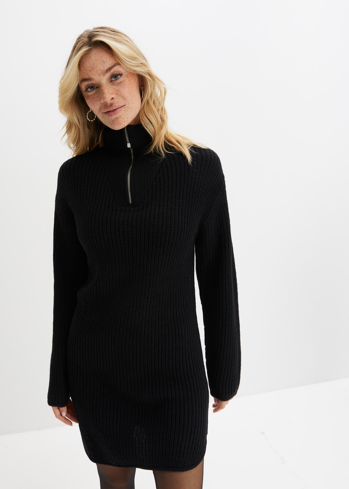 Sukienka dzianinowa z akrylu z recyklingu