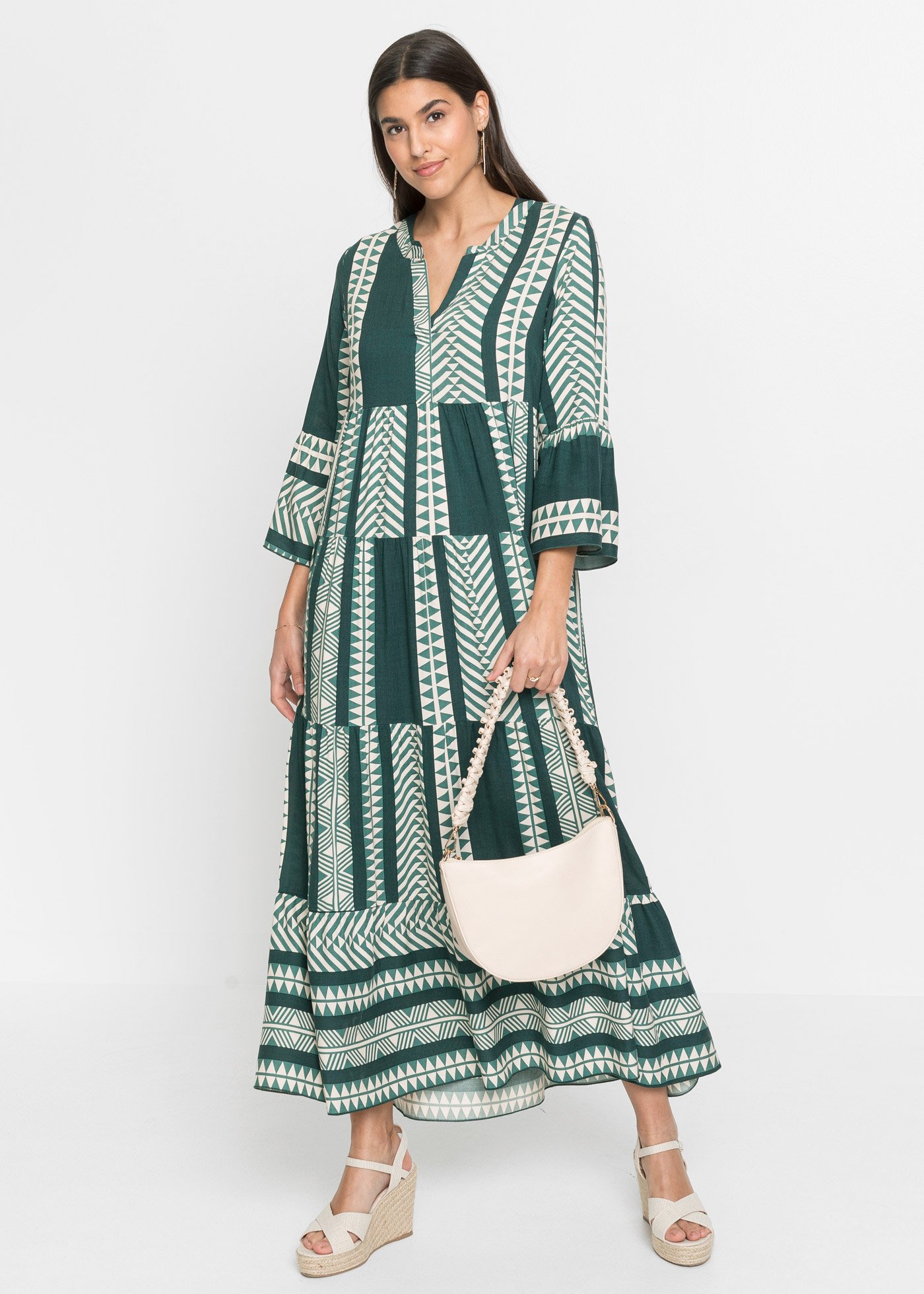 Długa sukienka z lejącej wiskozy