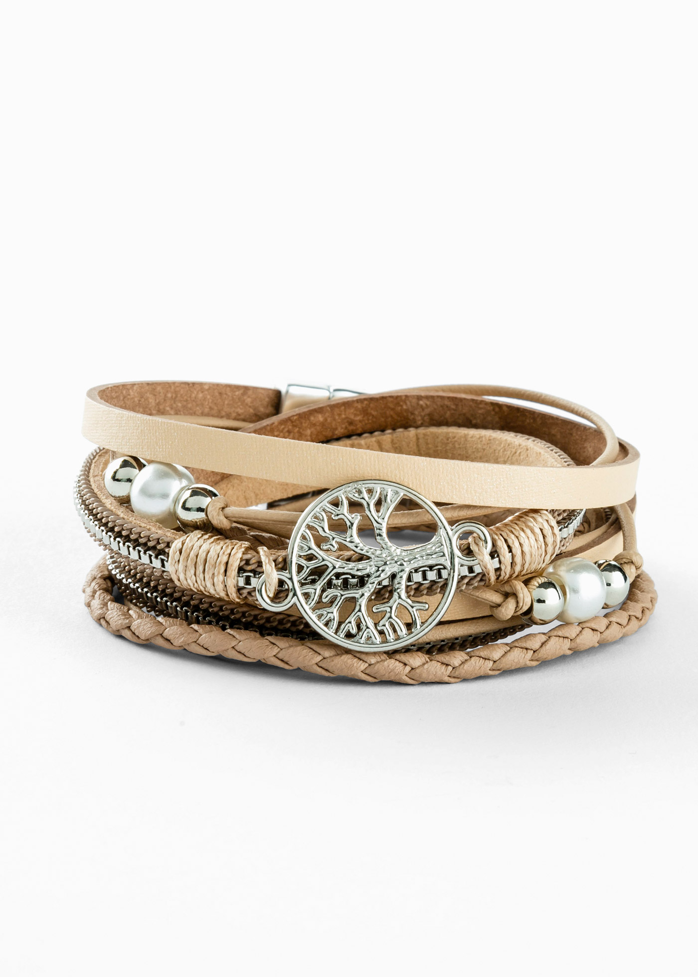 Bransoletka z zawieszką w kształcie drzewa życia