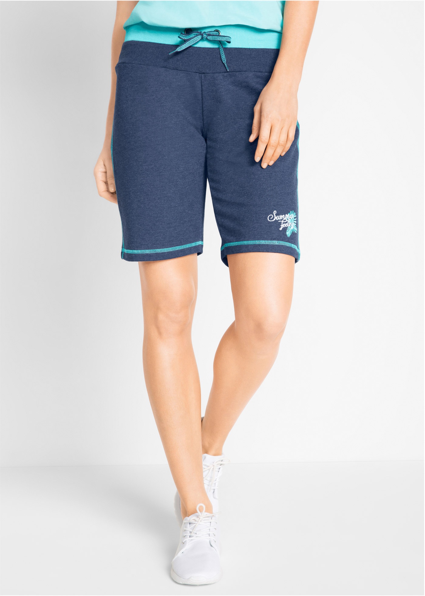 Szorty dresowe z materiału z bawełną