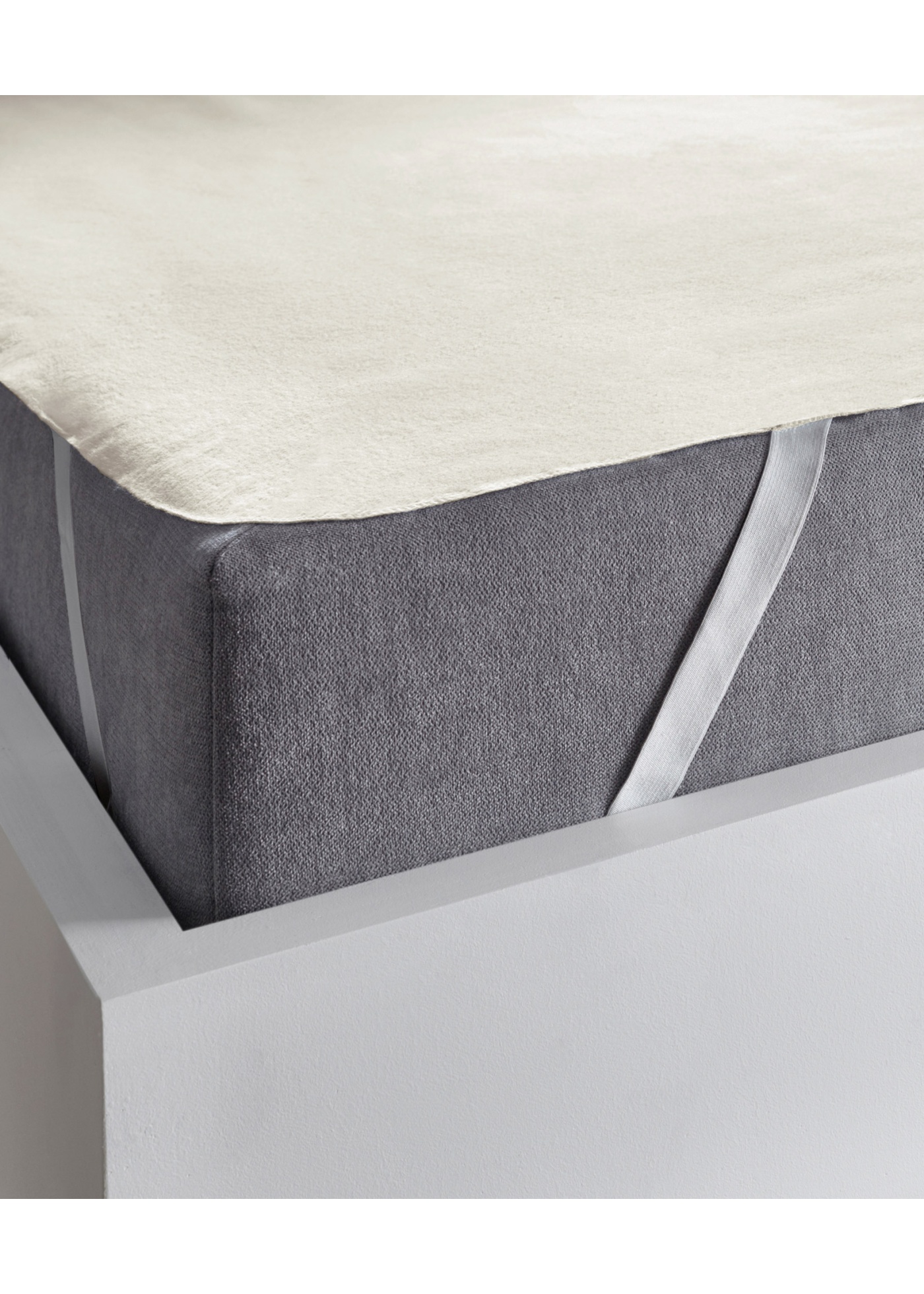 Ochraniacz z kałmuku na materac