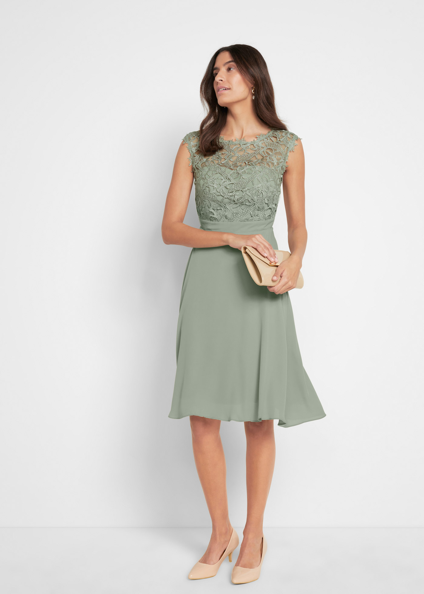 Sukienka mini z koronką