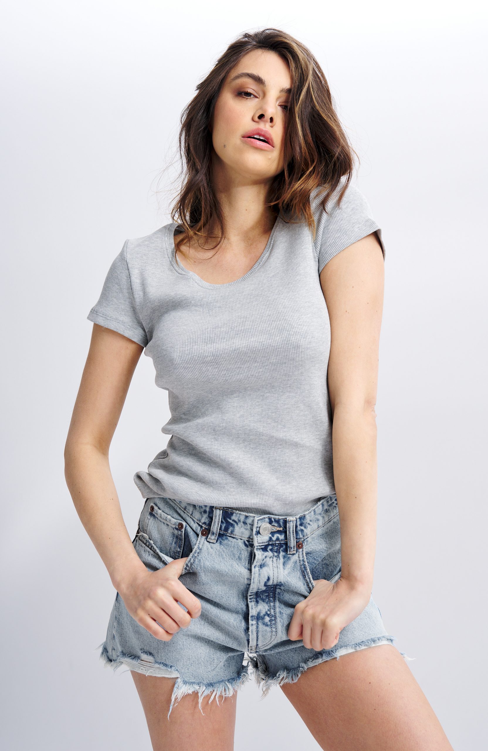 BLUZKA SALMA JASNO SZARA KRÓTKI RĘKAW M - Flawless