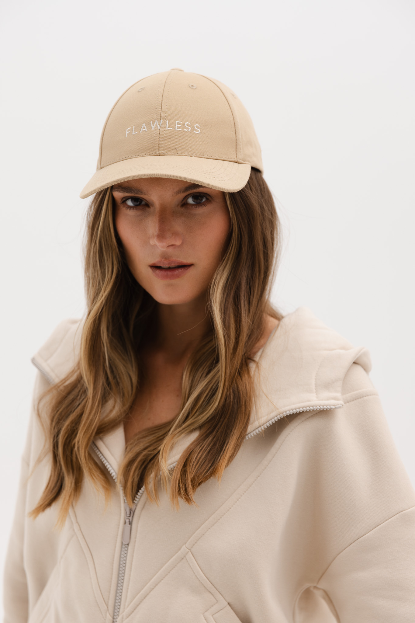 CZAPKA GAIA KAMELOWA One size - Flawless