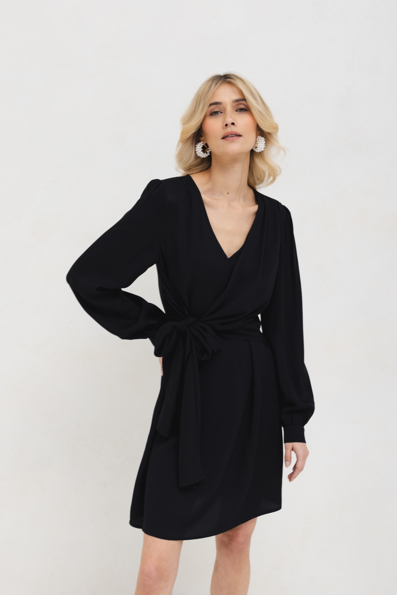 SUKIENKA PAMELA CZARNA S - Flawless