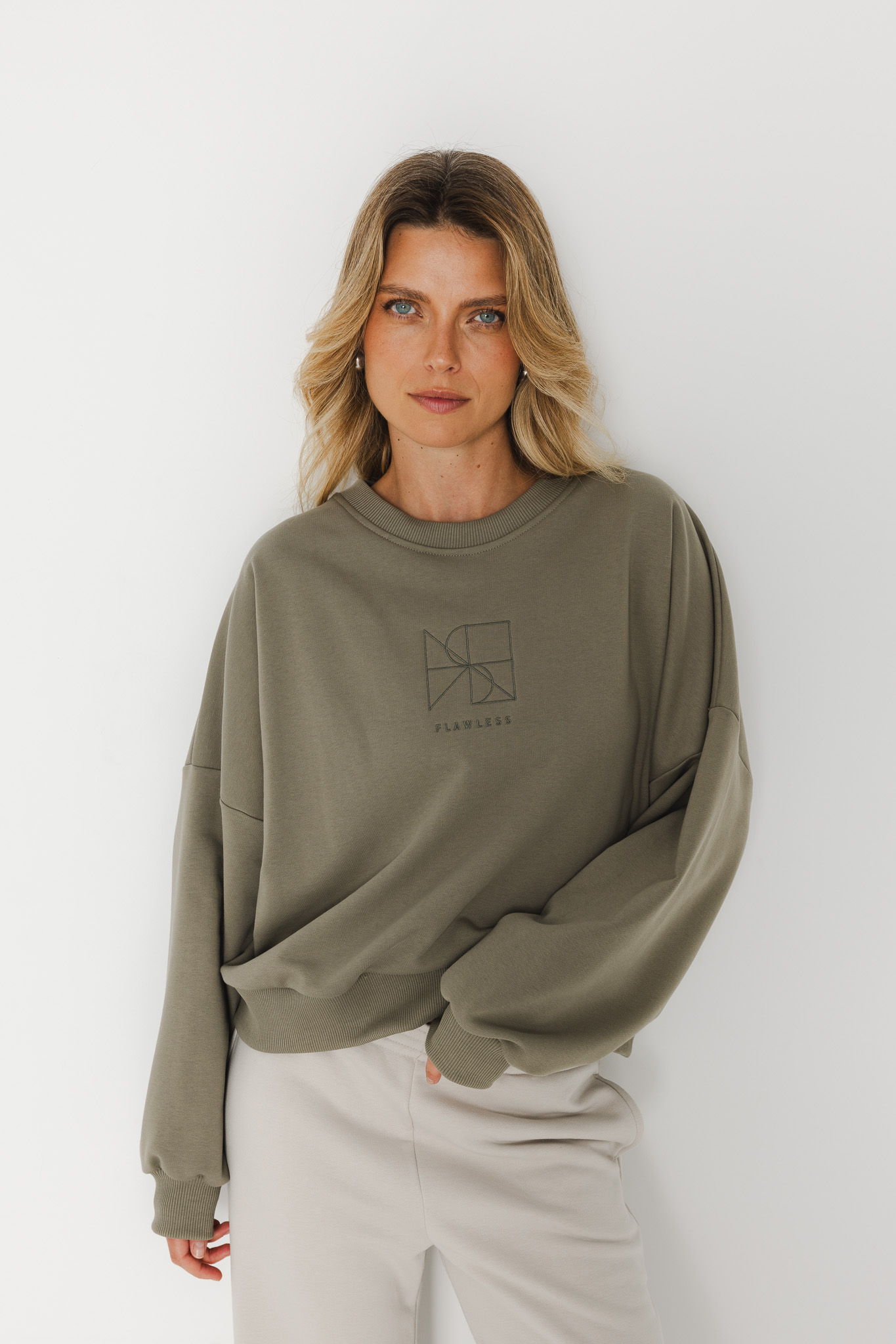 BLUZA JESS OLIWKA One size - Flawless