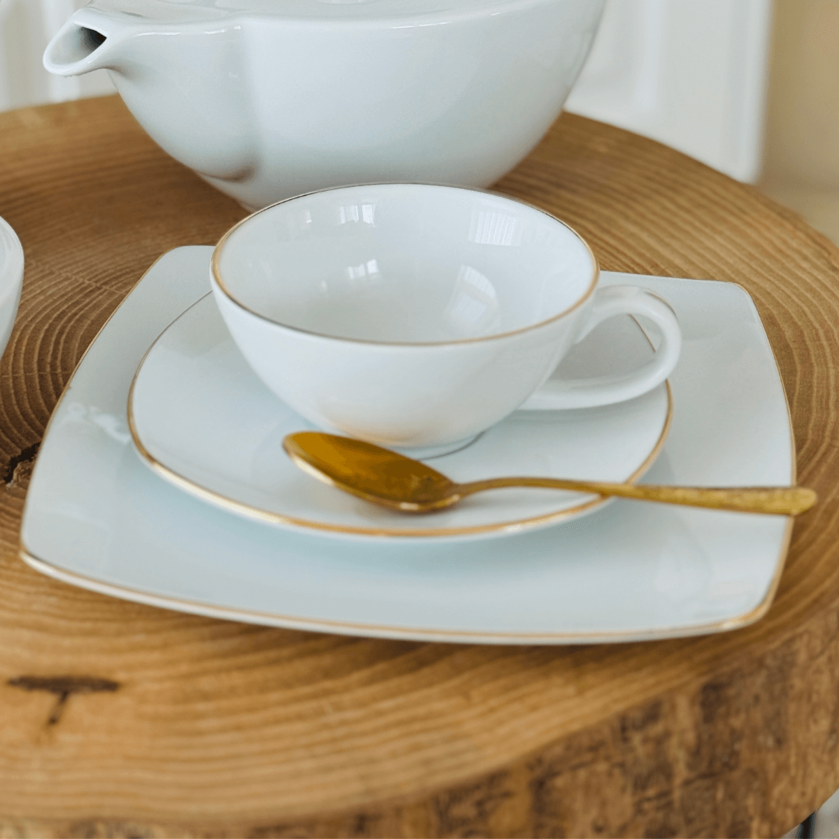 ELITE GOLD serwis do herbaty 6 osobowy/ 12 sztuk.