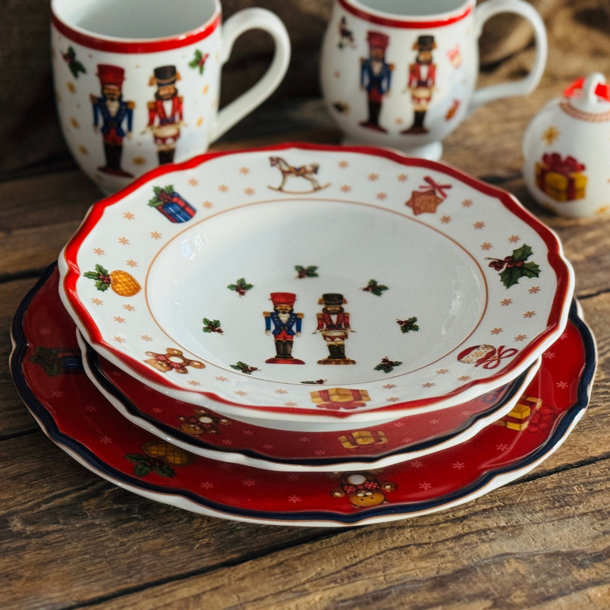 CICHA NOC new zestaw 3 talerzy red