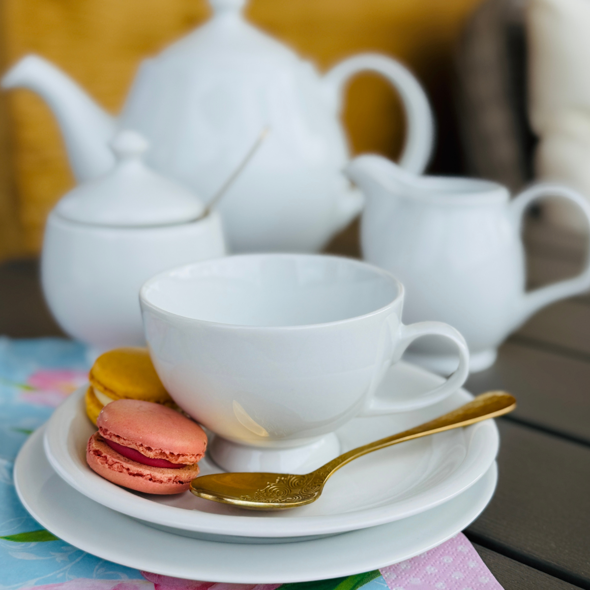 FELICITA WHITE serwis do herbaty 12 osobowy/ 27 sztuk.