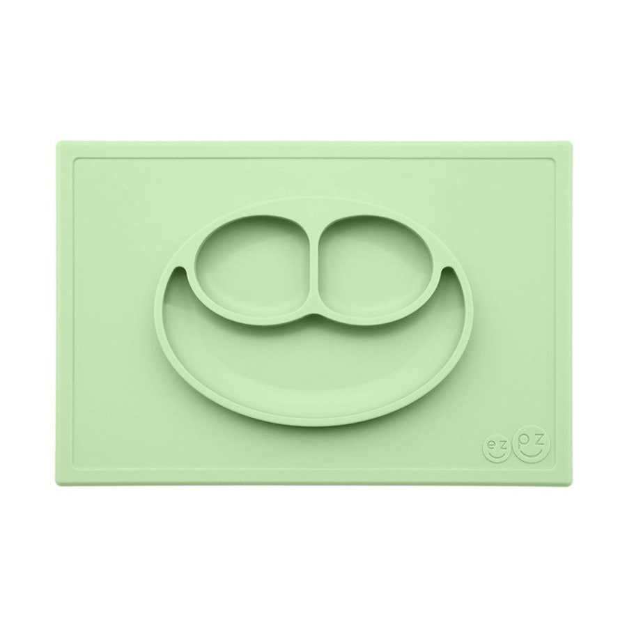 EZPZ EZPZ Silikonowy talerzyk z podkładką 2w1 Happy Mat pastelowa zieleń Akcesoria 1 ct