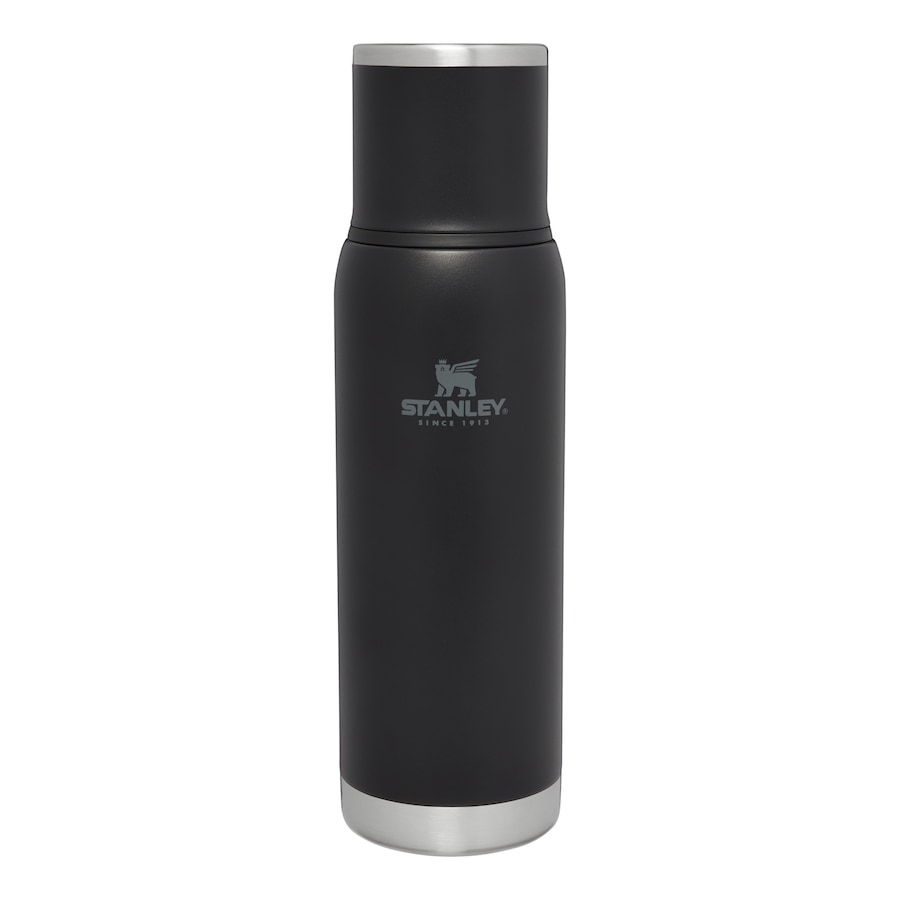Stanley Izolowany próżniowo termos - 0,75L - ADVENTURE TO-GO BOTTLE Butelki 1 ct Czarny