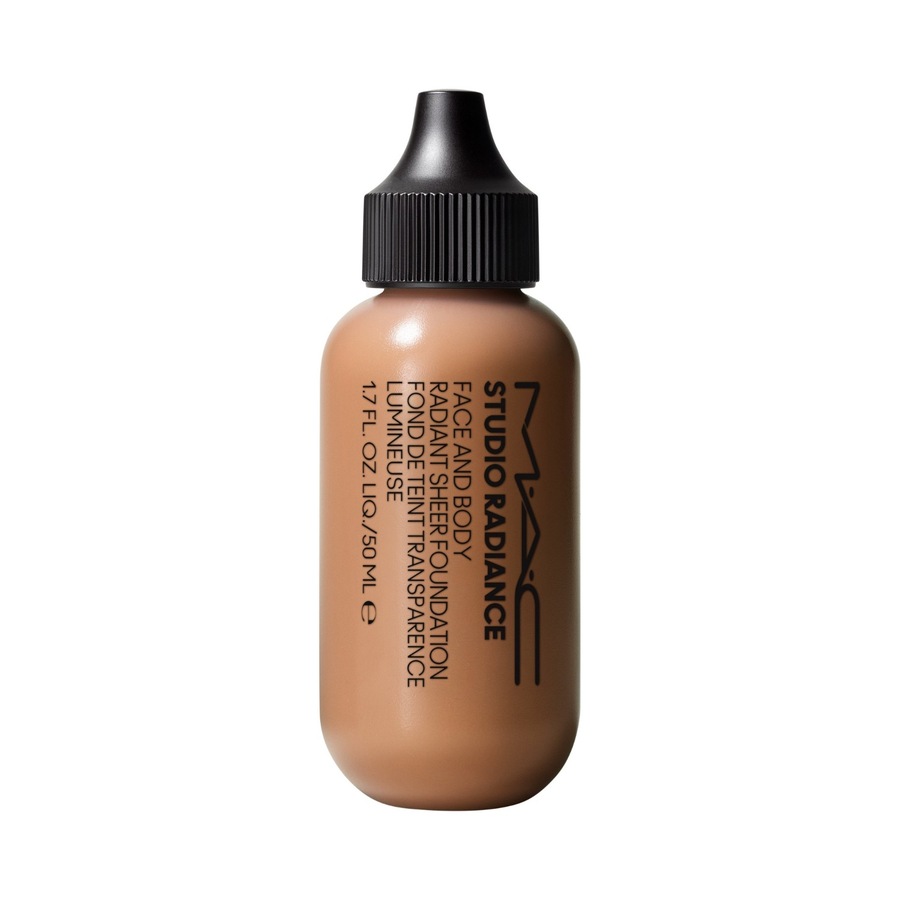 MAC Perfect Shot Studio Radiance Face And Body Radiant Sheer Foundation Podkłady 50 ml C 4 - C4
