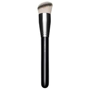 MAC 170 Synthetic Rounded Slant Brush Pędzle do podkładu 1 ct 1 szt.