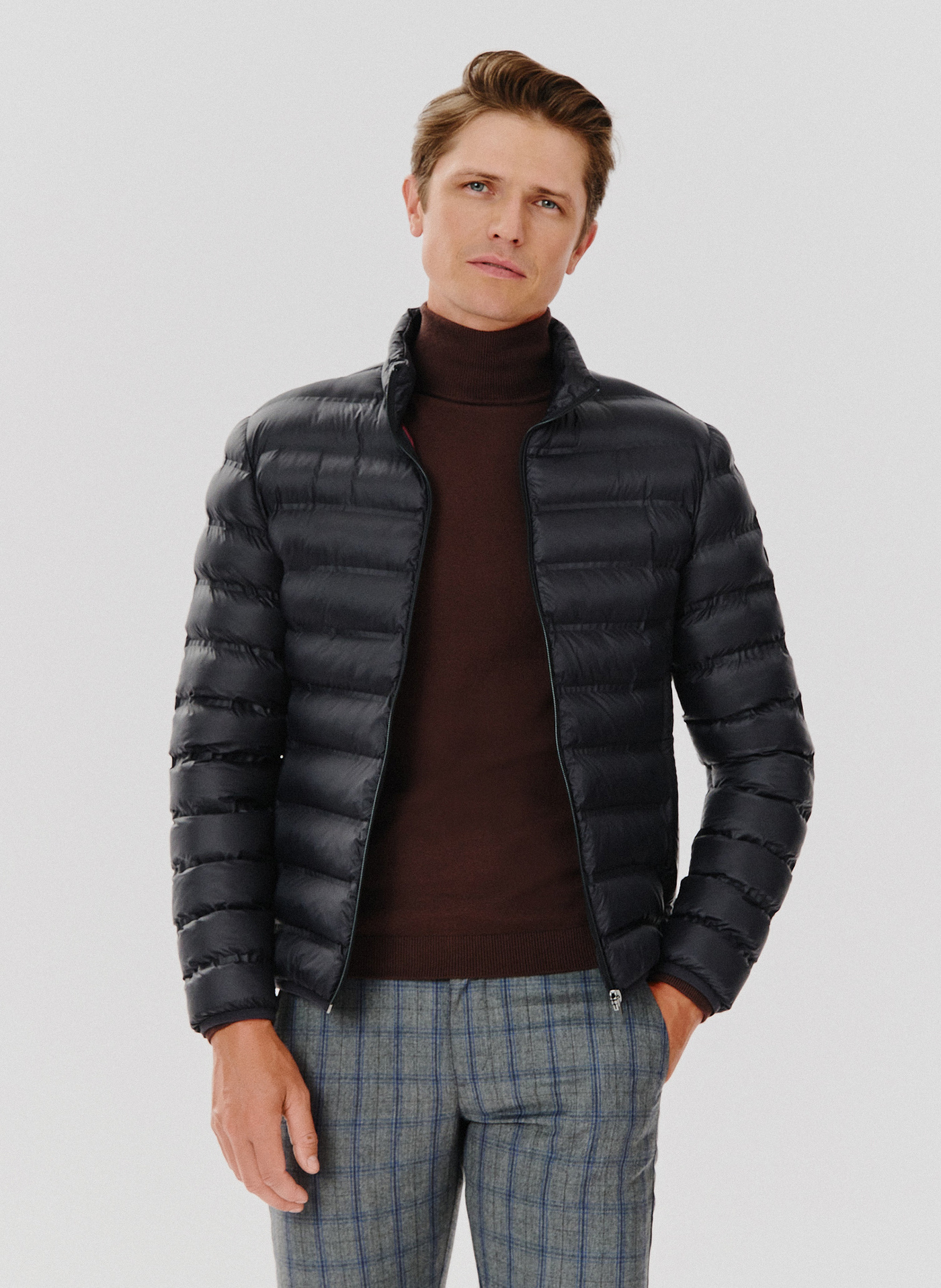 PAKO LORENTE – Krótka pikowana kurtka w kolorze czarnym