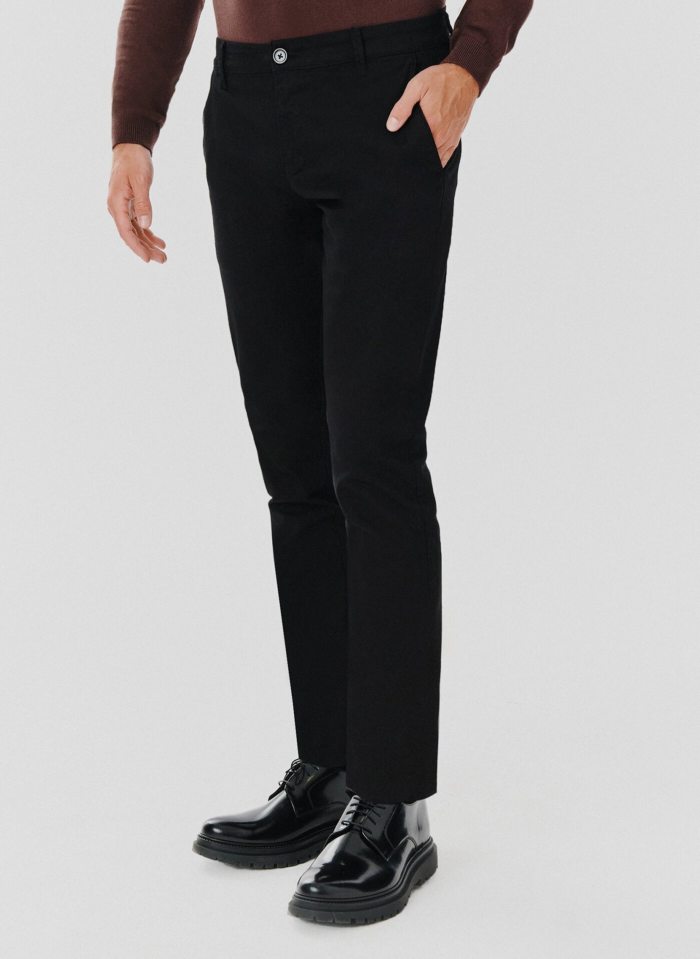 PAKO LORENTE – Casualowe czarne spodnie męskie