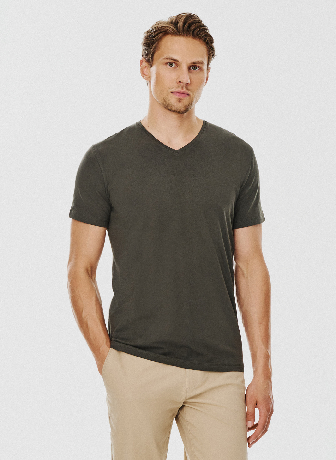 PAKO LORENTE – Zielony gładki t-shirt v-neck