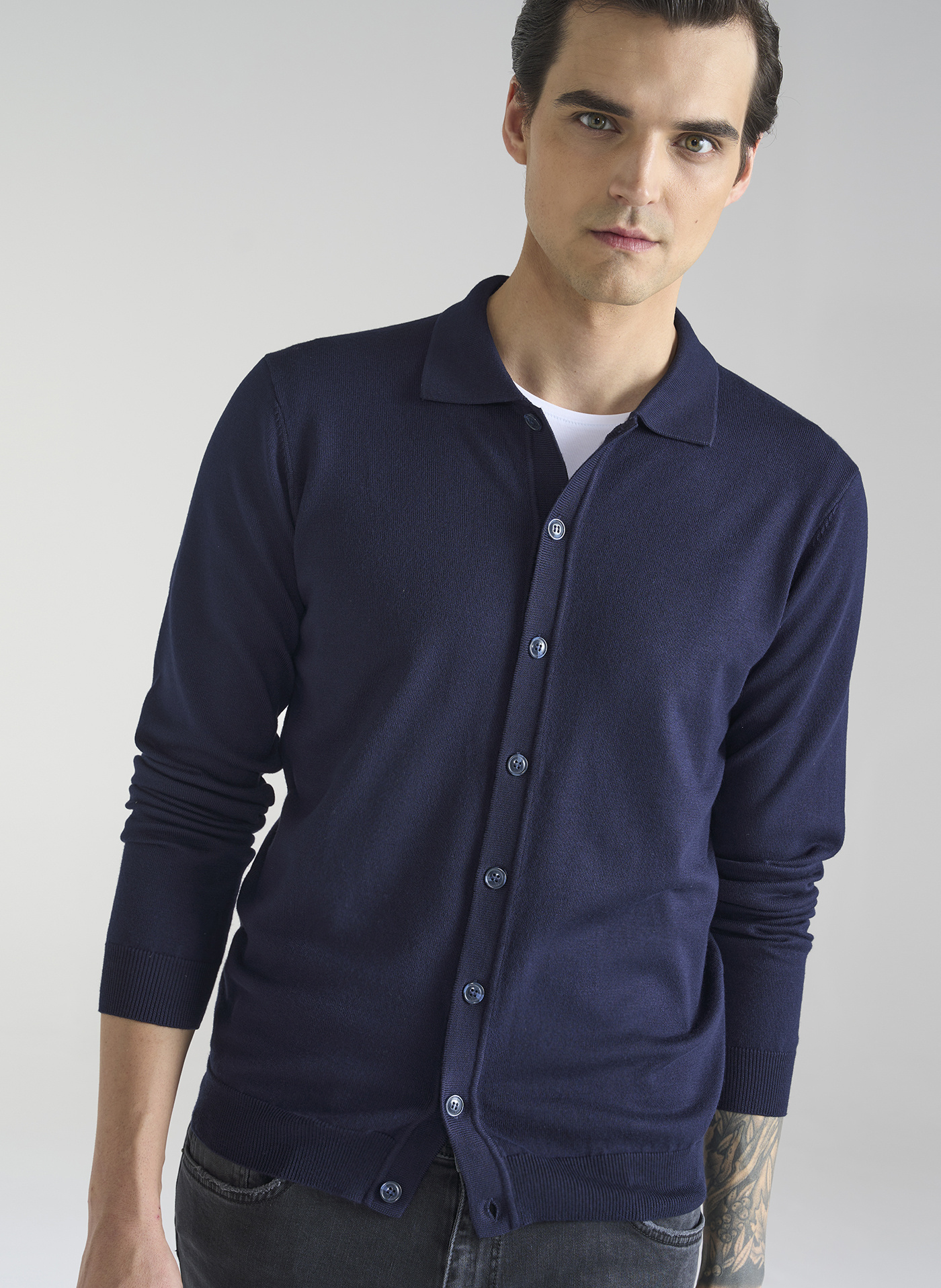 PAKO LORENTE – Granatowy kardigan z kołnierzykiem P24SF-2X-001-G-0 - Pako Lorente