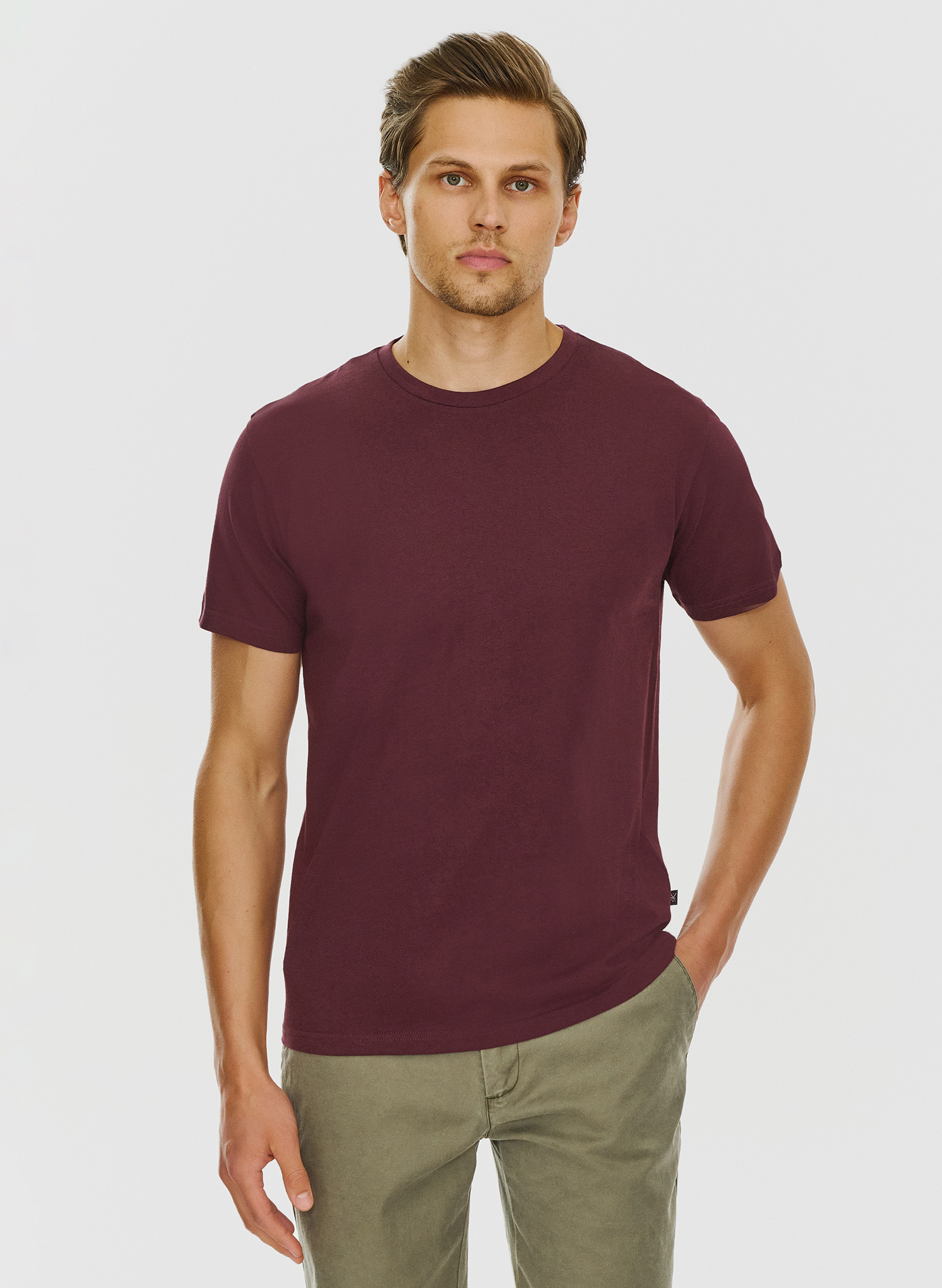 PAKO LORENTE – Bawełniany bordowy t-shirt z okrągłym dekoltem