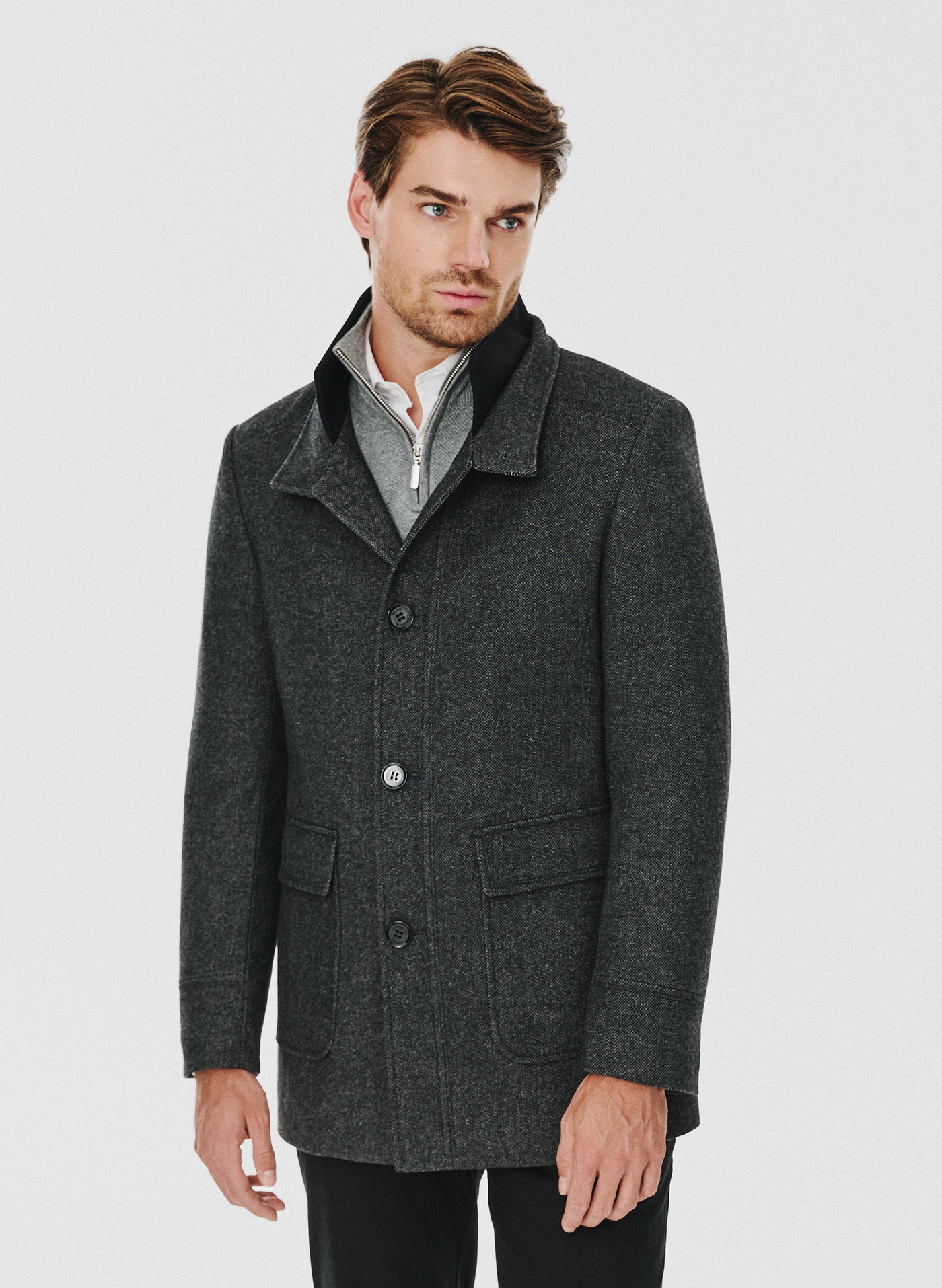 PAKO LORENTE – Szary płaszcz męski zapinany na guziki