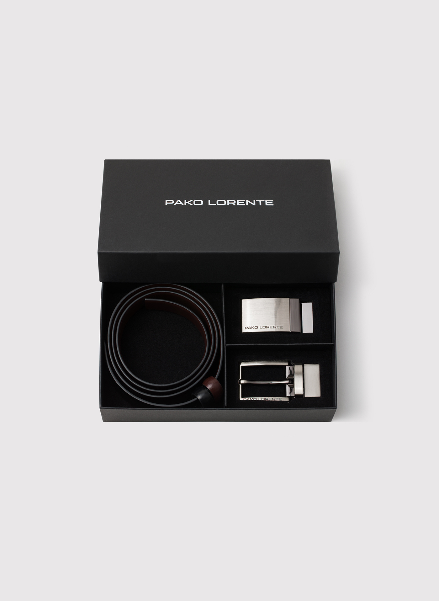 PAKO LORENTE - Dwustronny skórzany pasek z błyszczącą klamrą