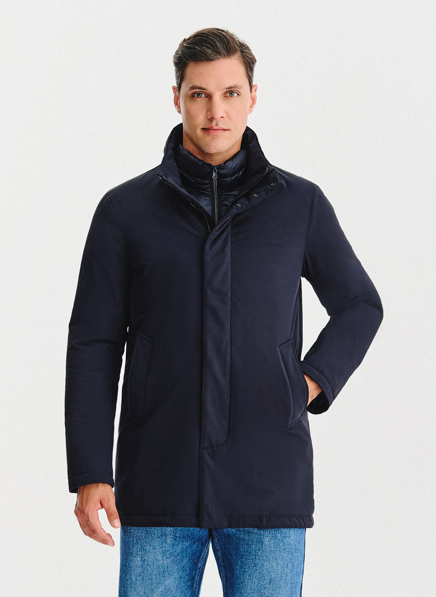 PAKO LORENTE – Granatowa kurtka z odpinanym kołnierzem