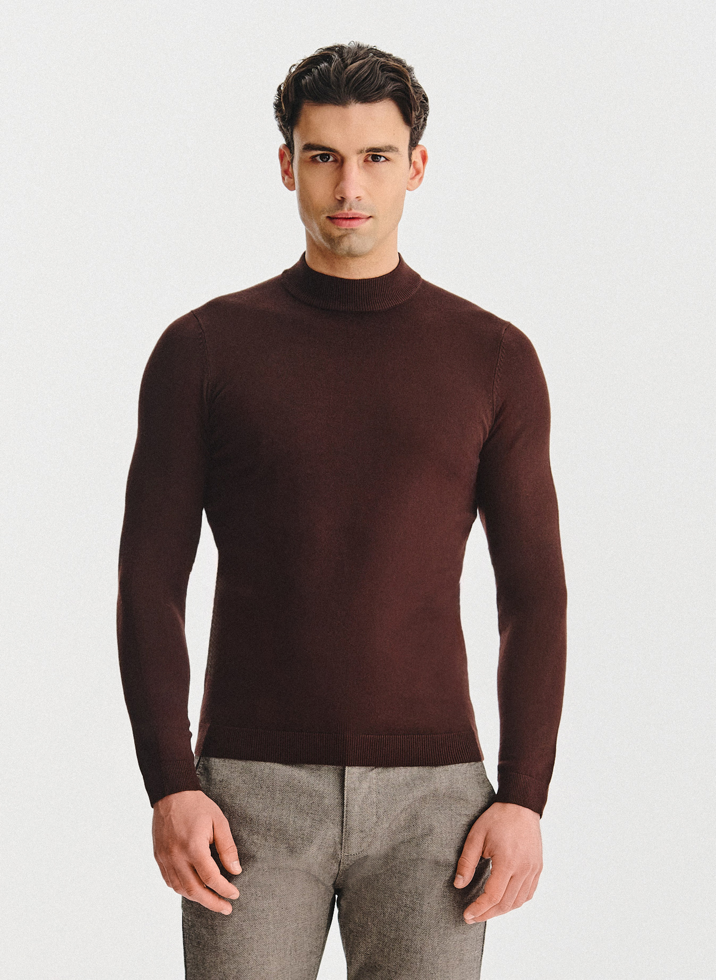 PAKO LORENTE – Brązowy półgolf męski