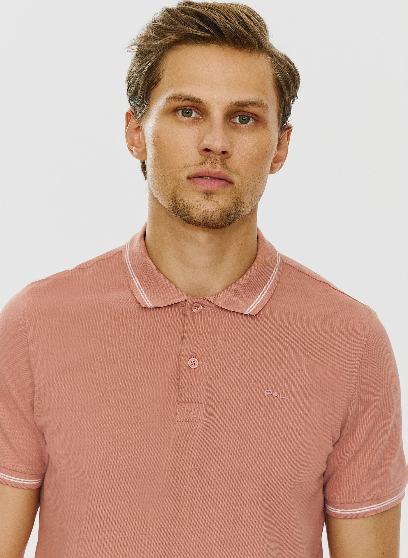 Gładki t-shirt polo P24SF-TX-004-R - Pako Lorente